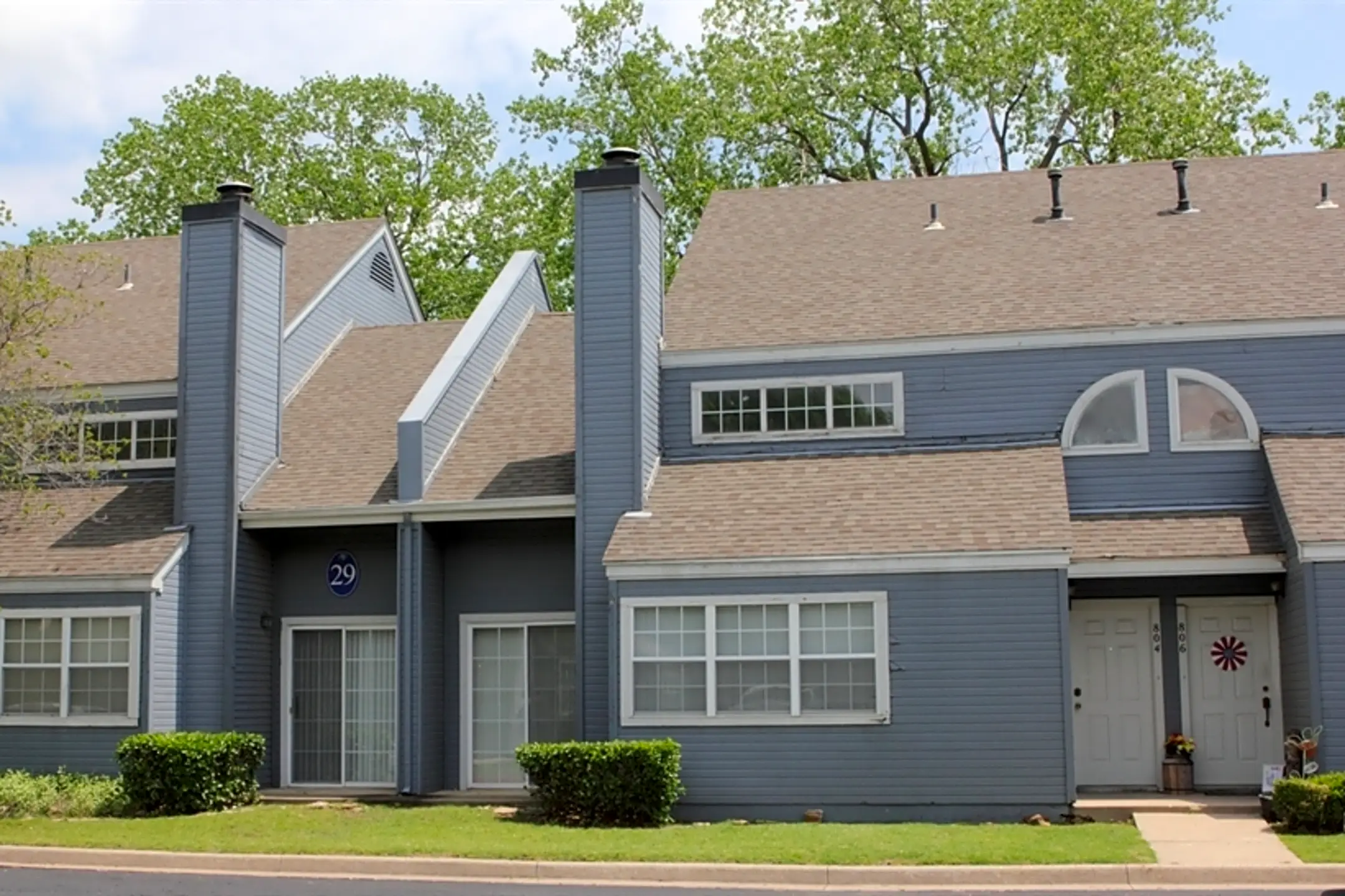 Lexington Commons 5530 Colony Way Bartlesville, OK Apartments for