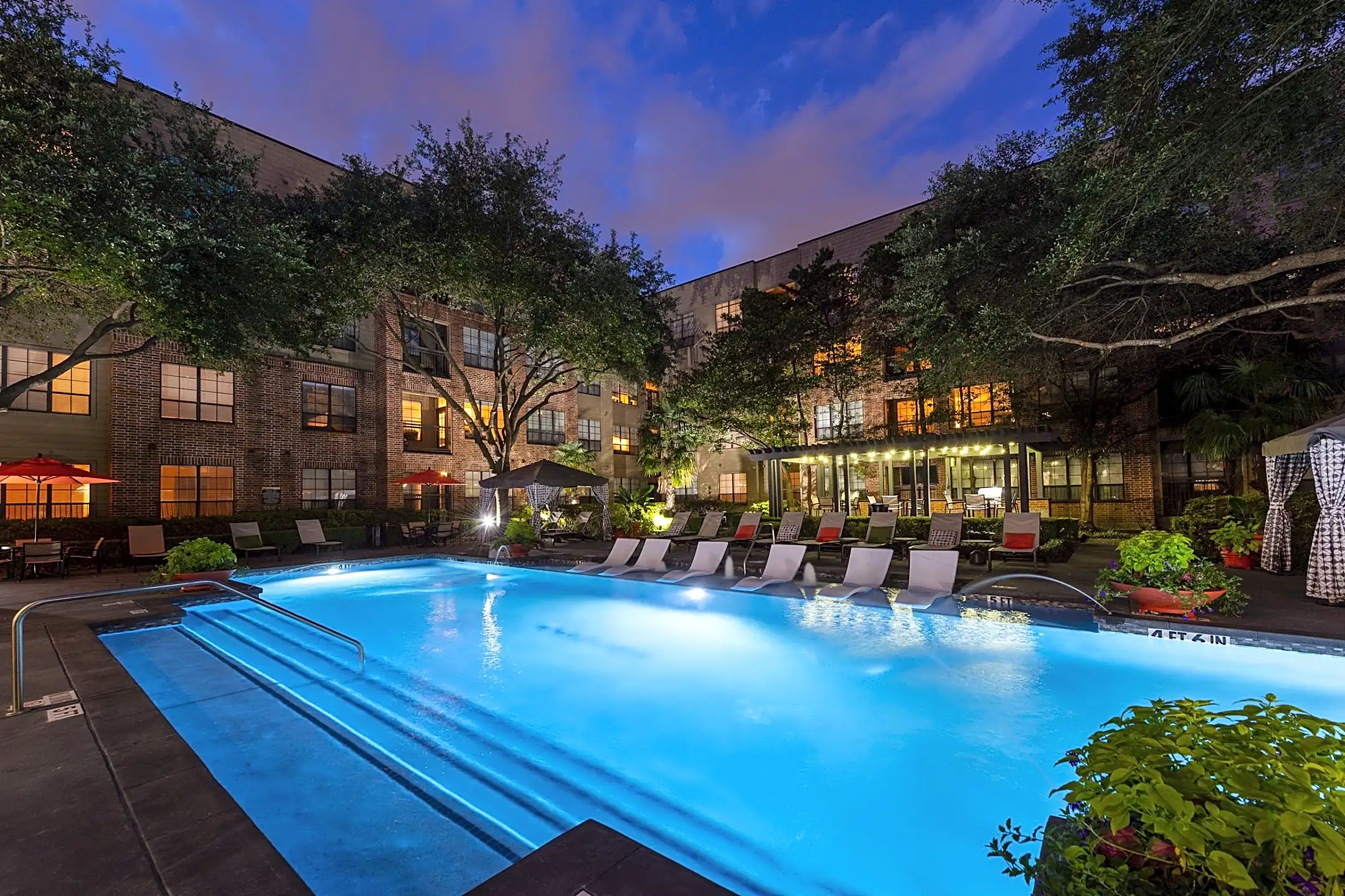 Pool - 2222 Smith - Houston, TX