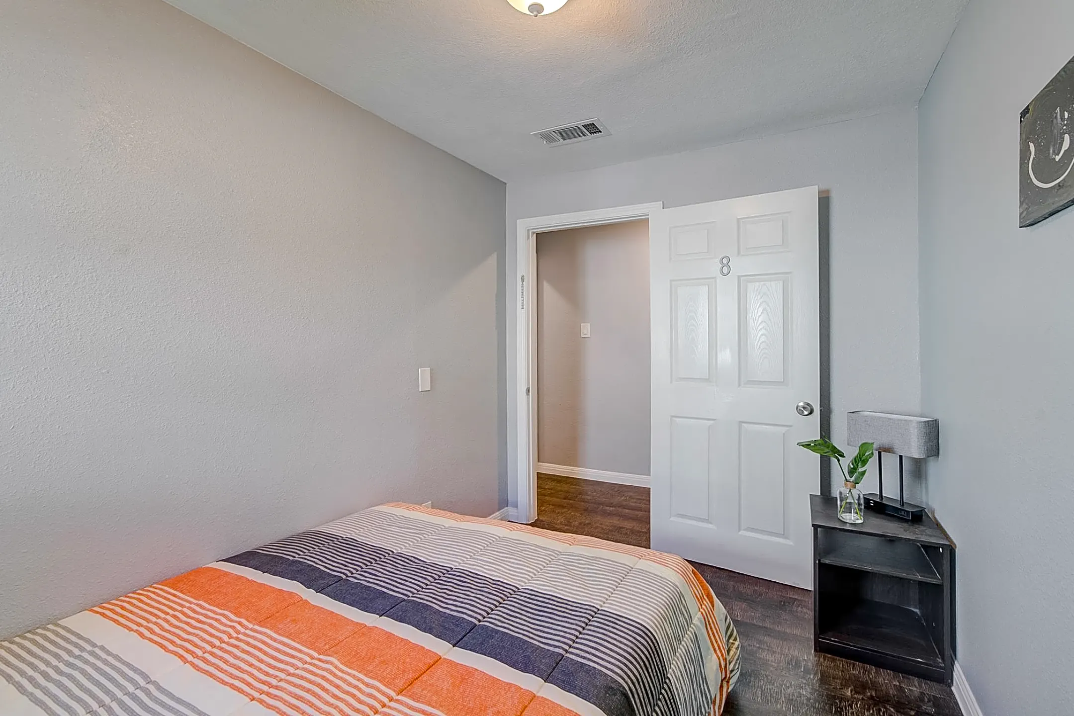Bedroom - Room For Rent - Houston, TX