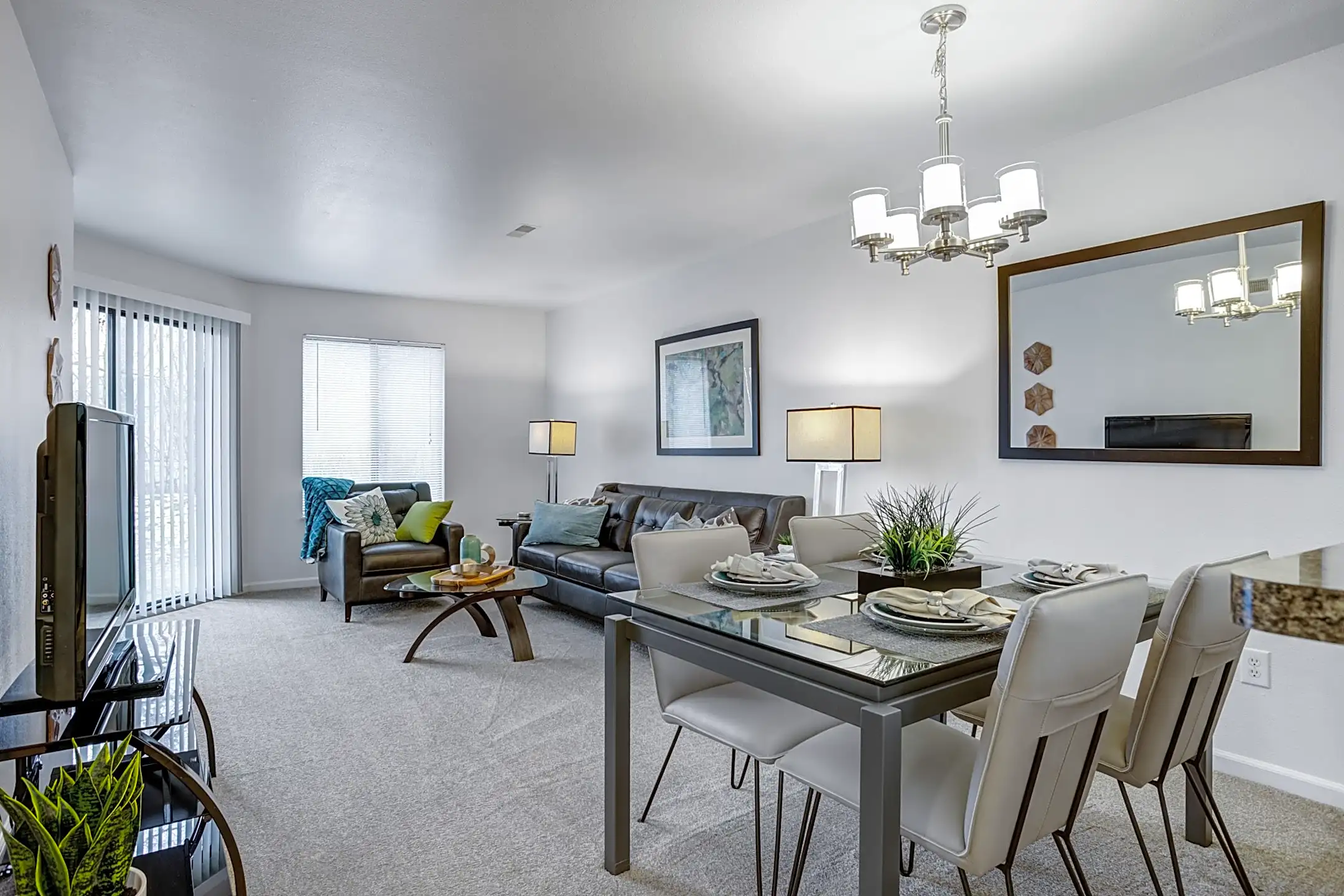 Dining Room - Laurel Valley - Sterling Heights, MI