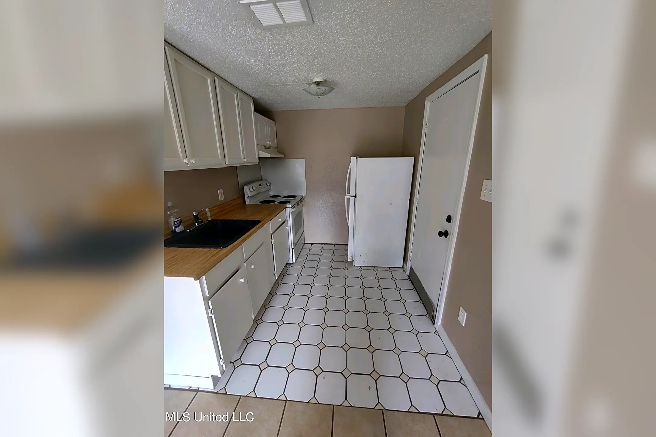 1016 Tucker Ave Pascagoula, MS Houses for Rent Rent.