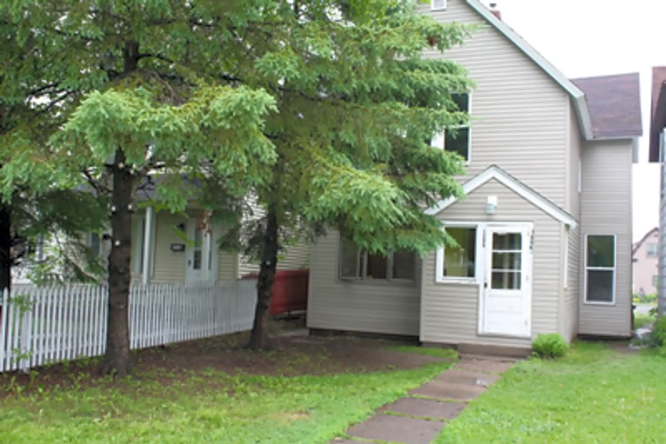 1208 Grand Ave 1208 Grand Ave unit 1208 Superior, WI Houses for