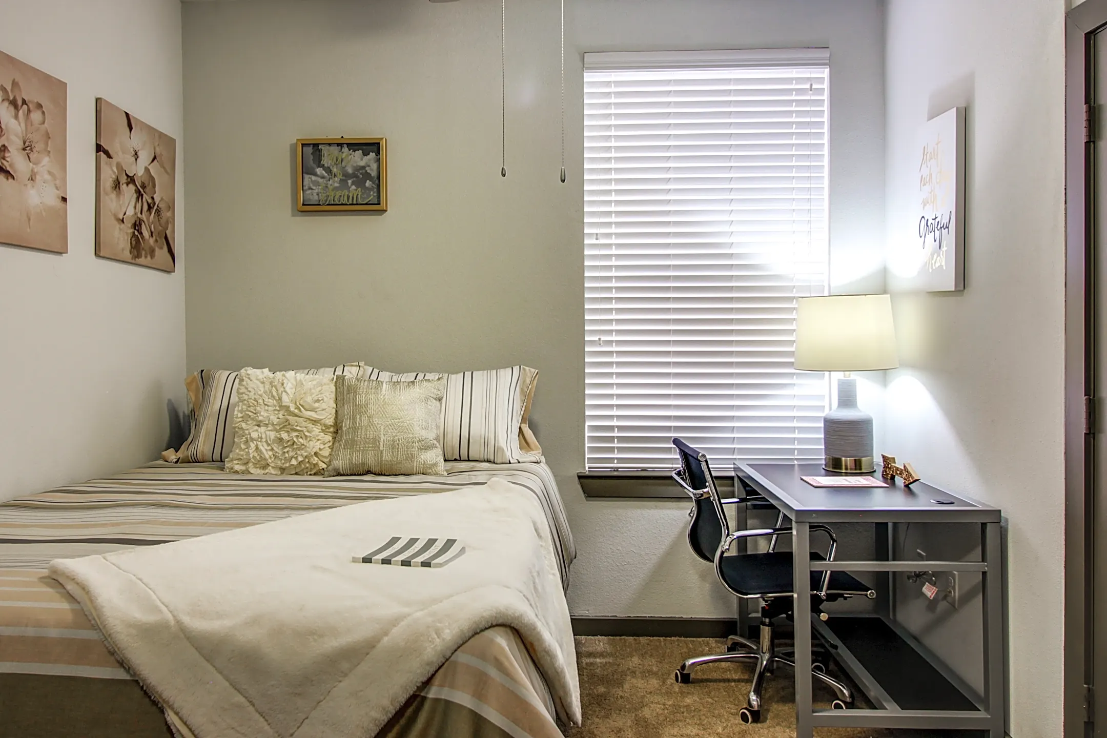 Campus Vue Student Apartments 4459 N Macgregor Way Houston, TX Apartments for Rent Rent.