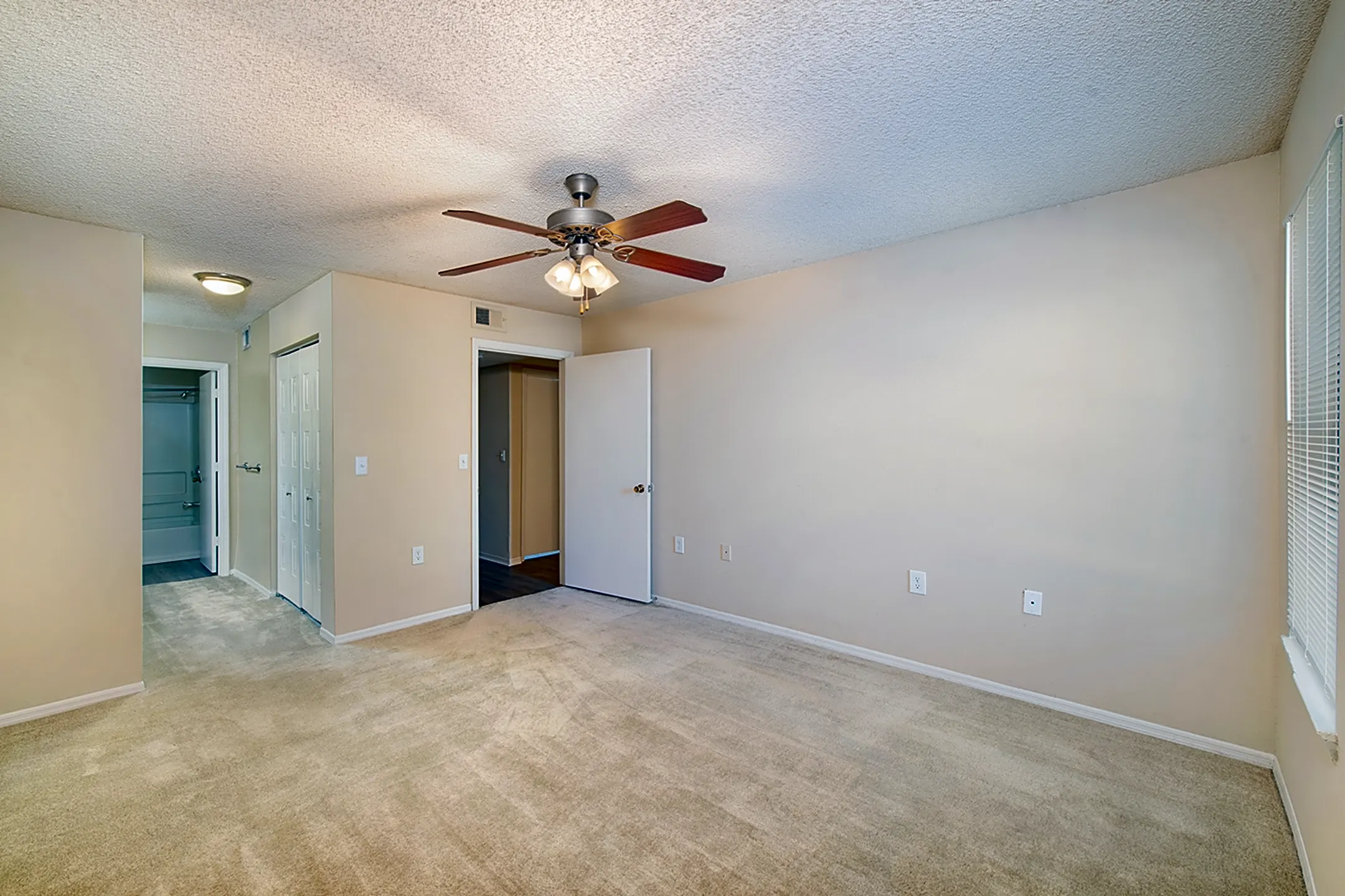 MAA Oak Grove - 1900 Centre Pointe Blvd | Tallahassee, FL Apartments ...