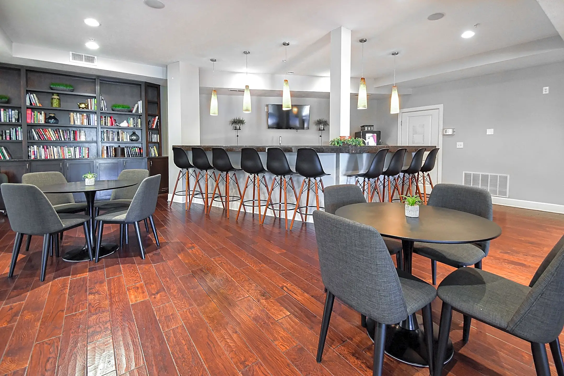 Kenyon Square Apartments Westerville, OH 43082