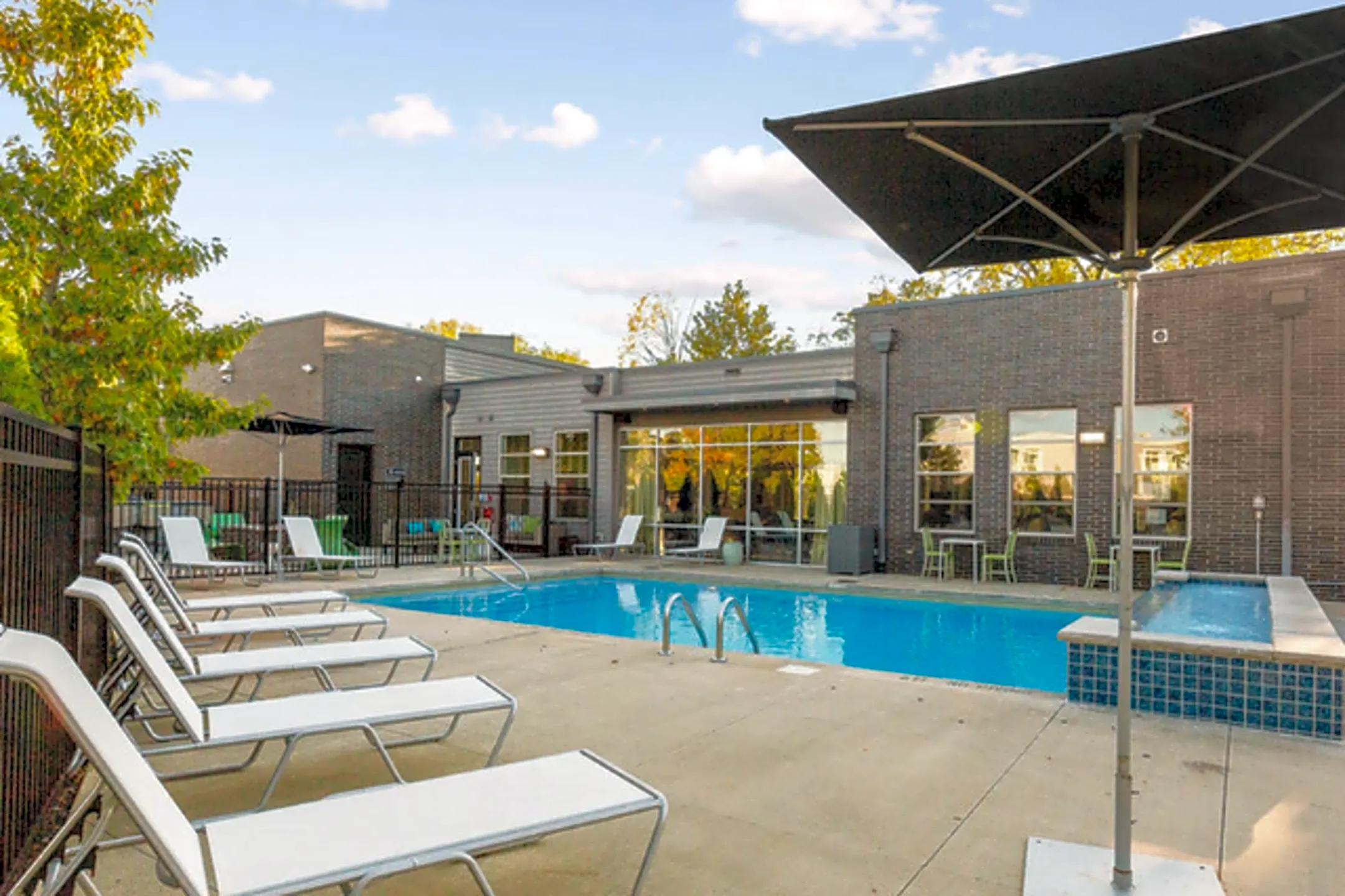 Trotters Park 720 Michigan Ave Columbus, OH Apartments for Rent Rent.