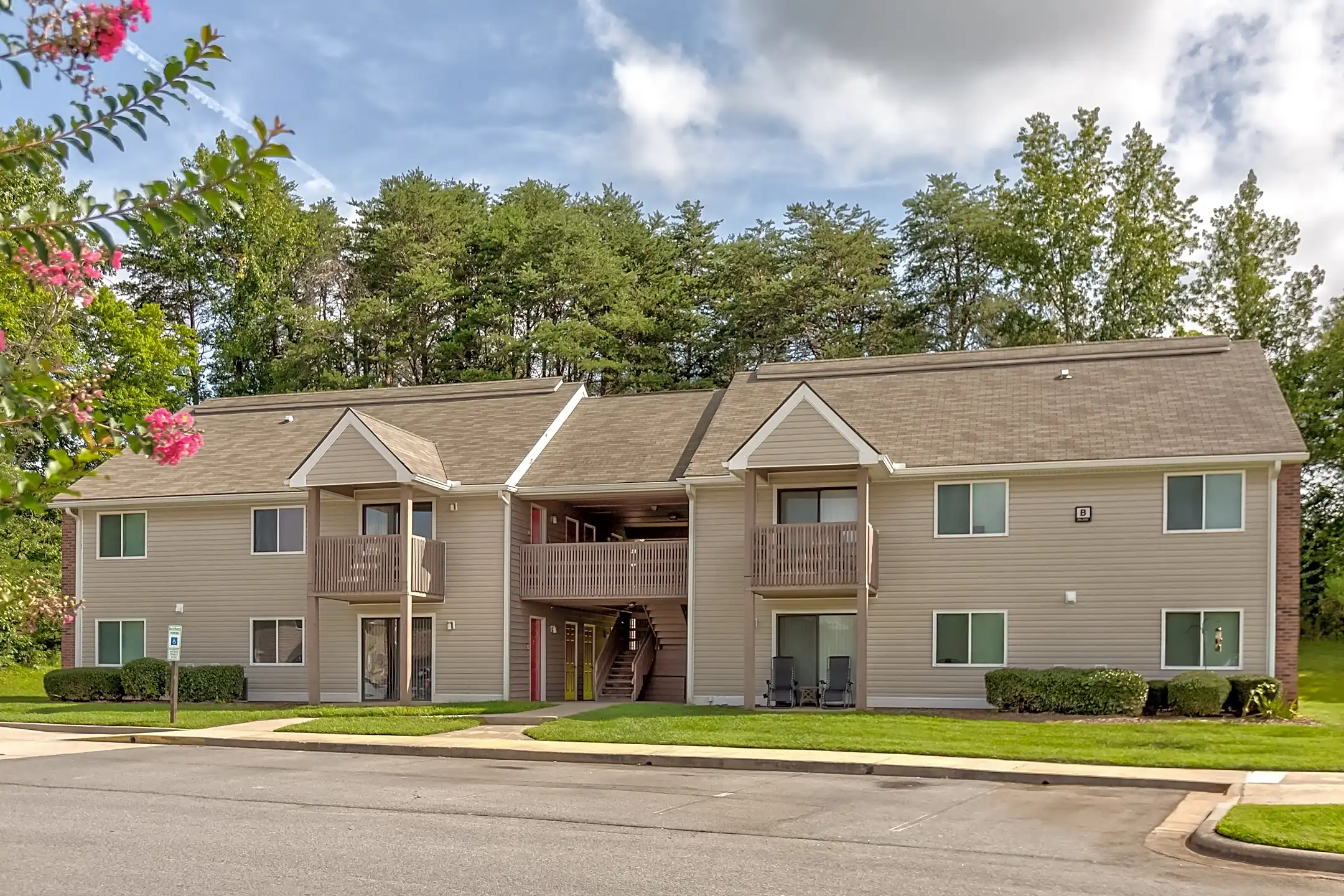 Rowell Apartment Rockwell, NC 28138