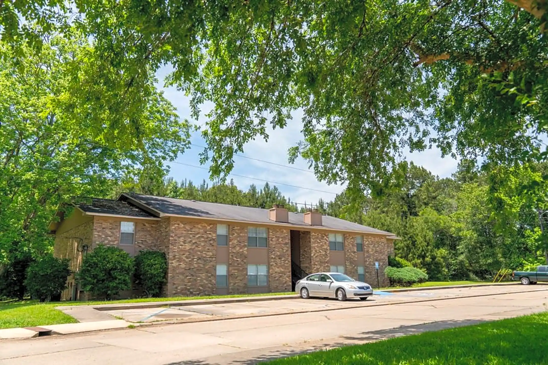 Somerset Apartments 400 Somerset Dr DeRidder, LA Apartments for