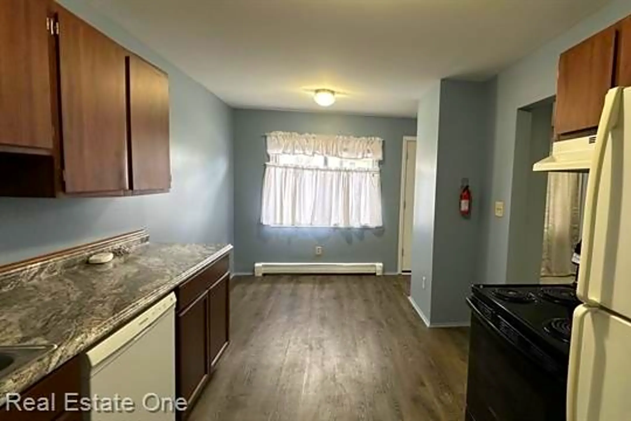 154 Ladd Rd Walled Lake, MI Condos for Rent Rent.