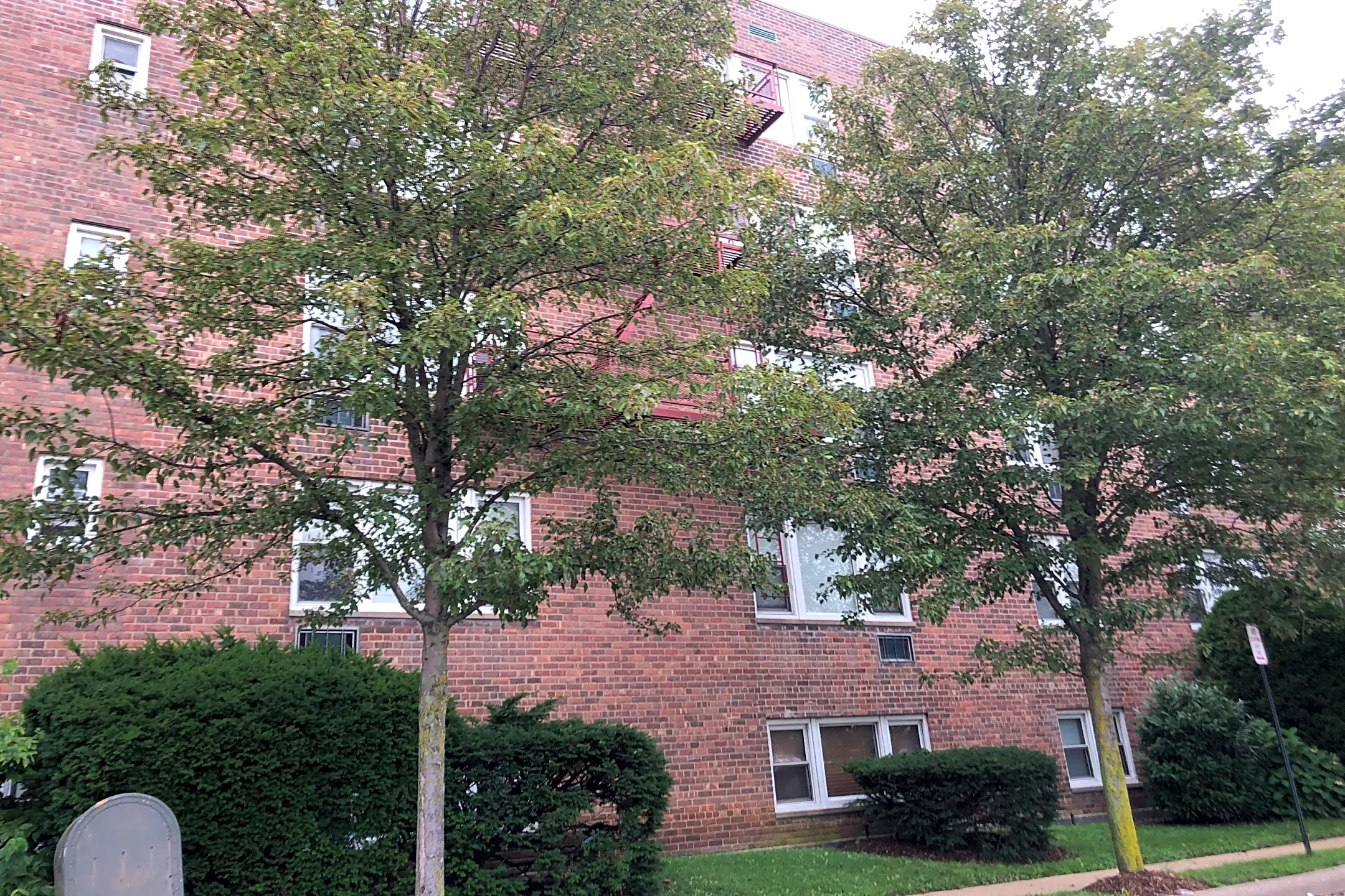 TOWN HOUSE 225 1st St Mineola, NY Apartments for Rent Rent.