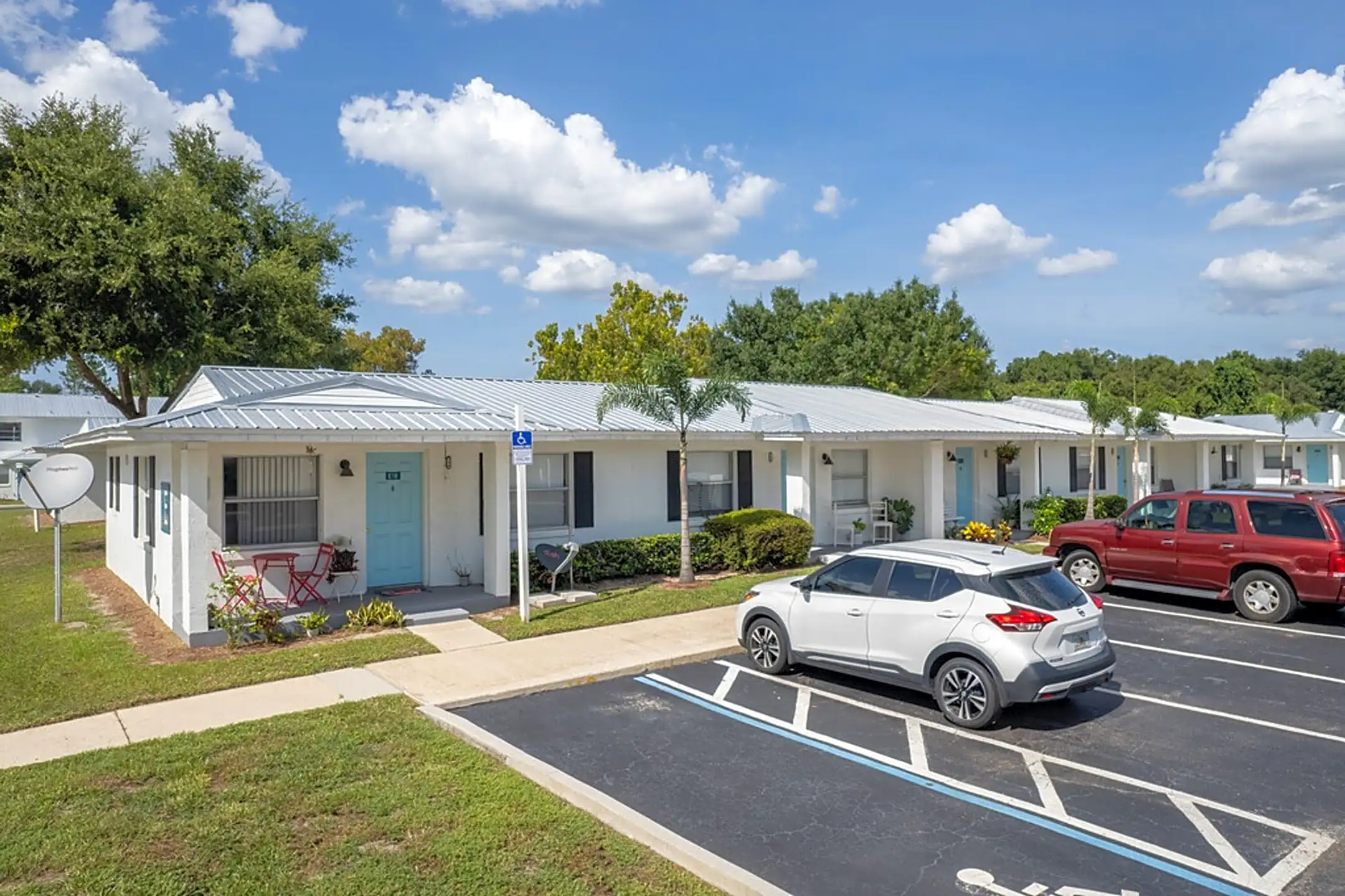 City Walk Villas Apartments Mount Dora, FL 32757