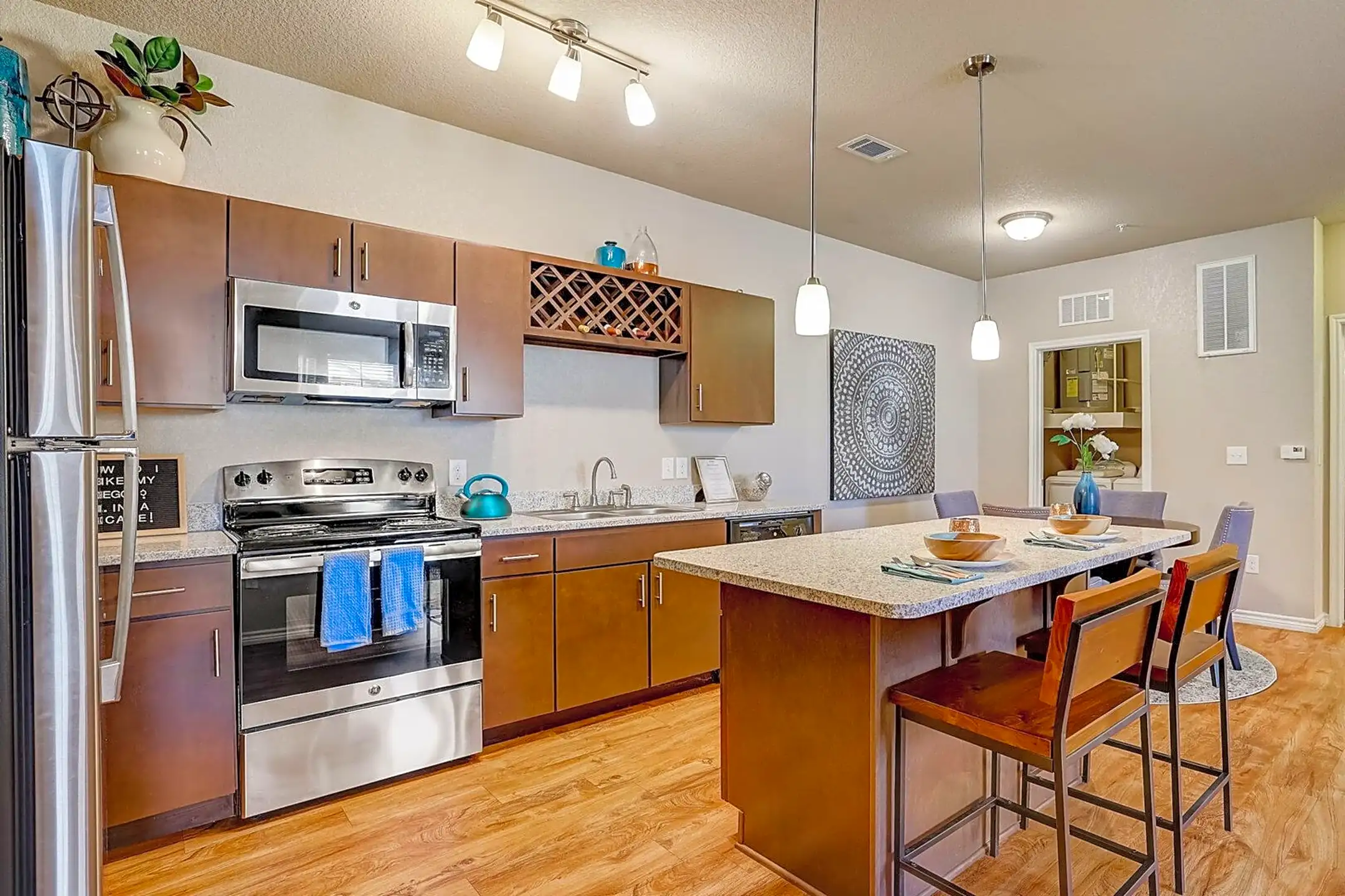 Springs at Round Rock 1200 E Old Settlers Blvd Round Rock, TX