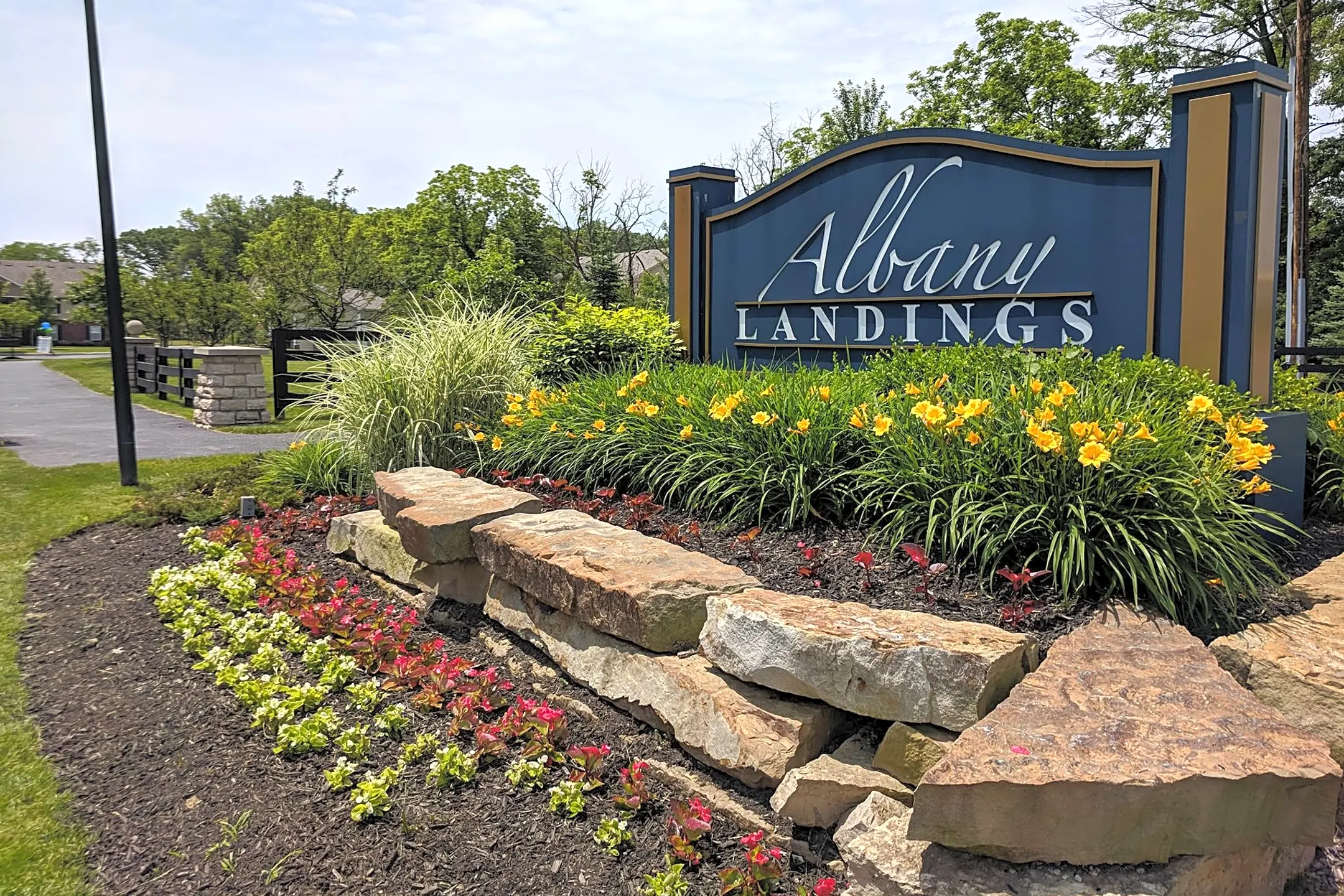 Albany Landings - Westerville, OH