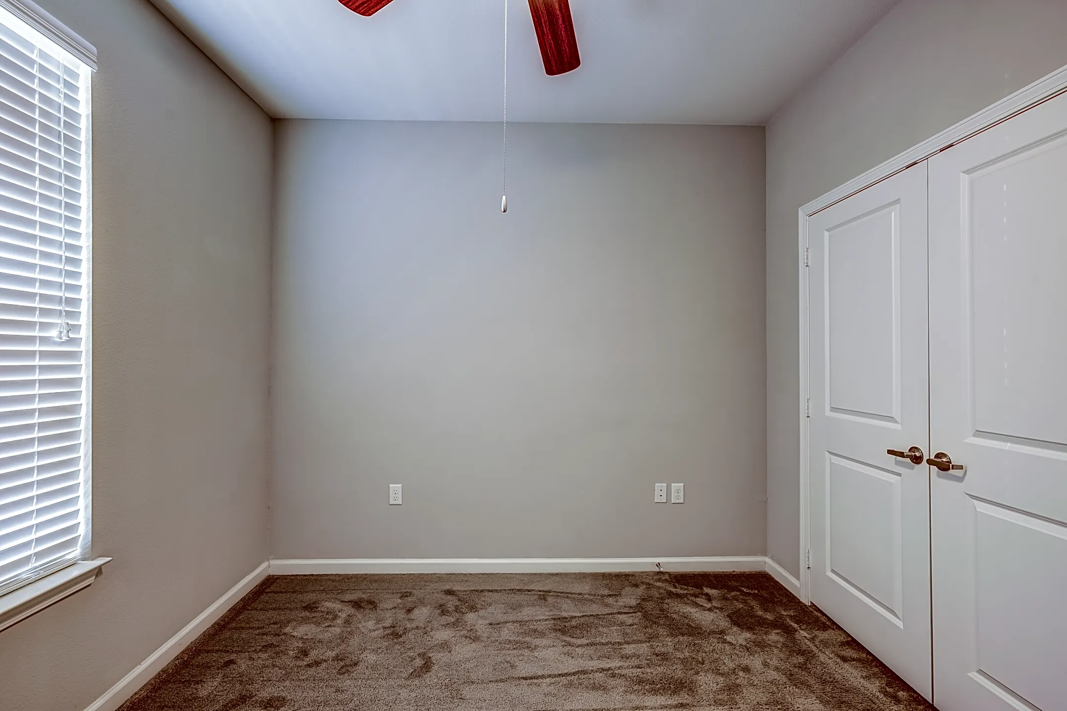 River Park Apartments 1328 Parklane Road MS Apartments for