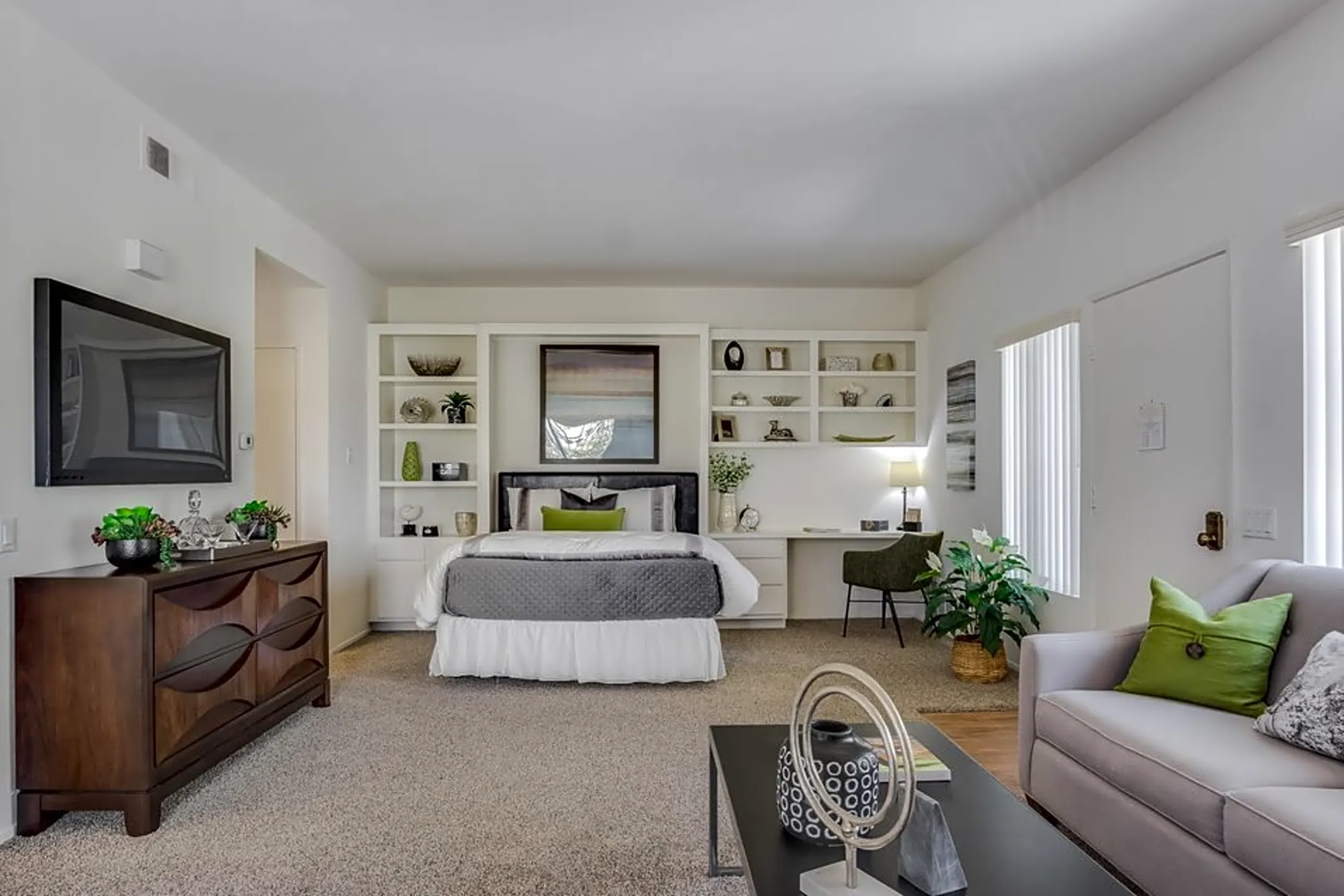 Wimbledon Glen 1142 Buckingham Dr Costa Mesa, CA Apartments for