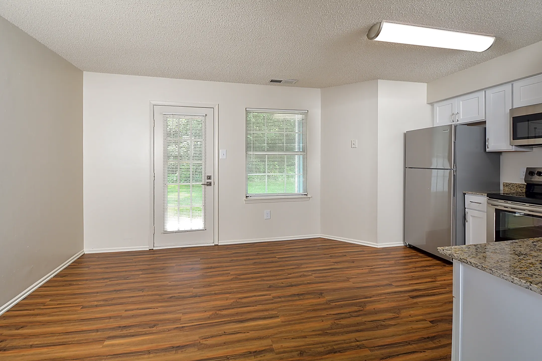 Hilltop Townhomes Horsham, PA 19044