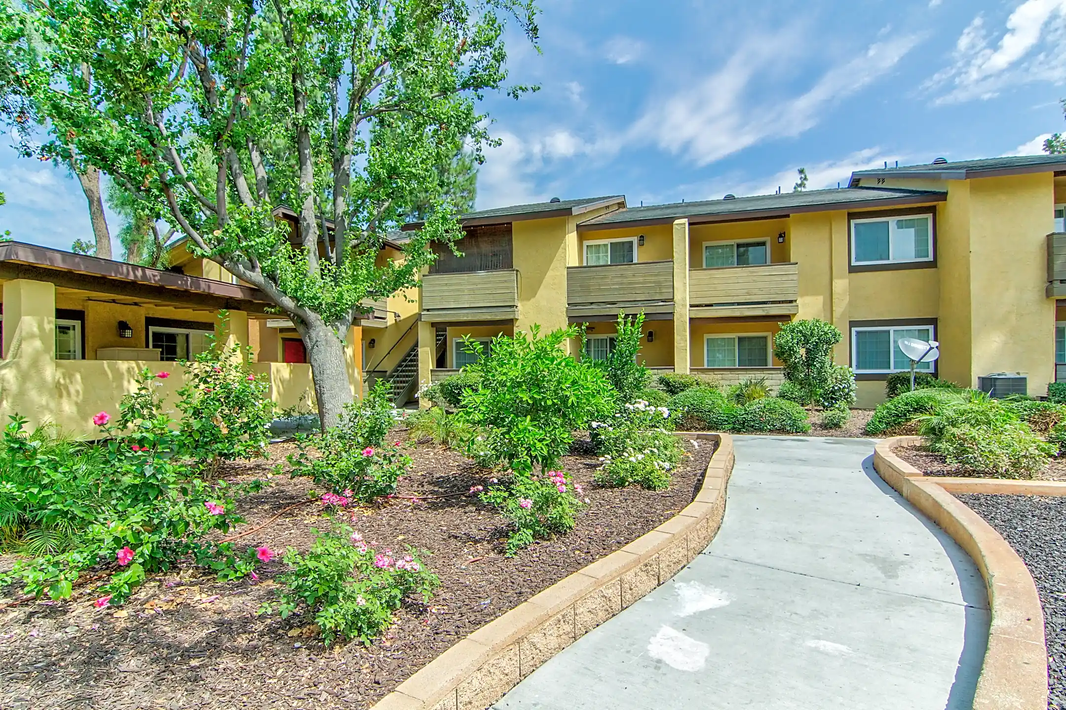 Citrus Gardens Apartments 8600 Citrus Ave Fontana, CA Apartments