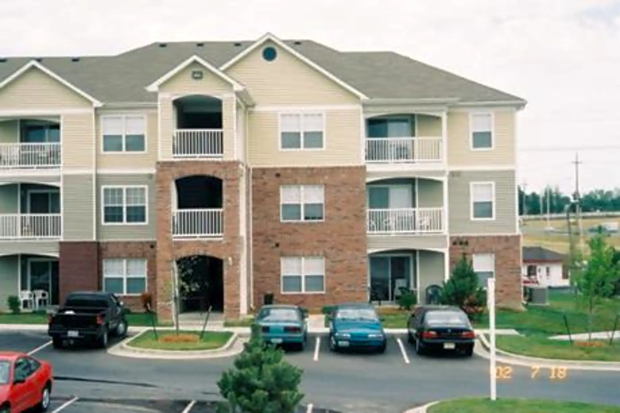 North Oak Crossing Kansas City, MO 64155