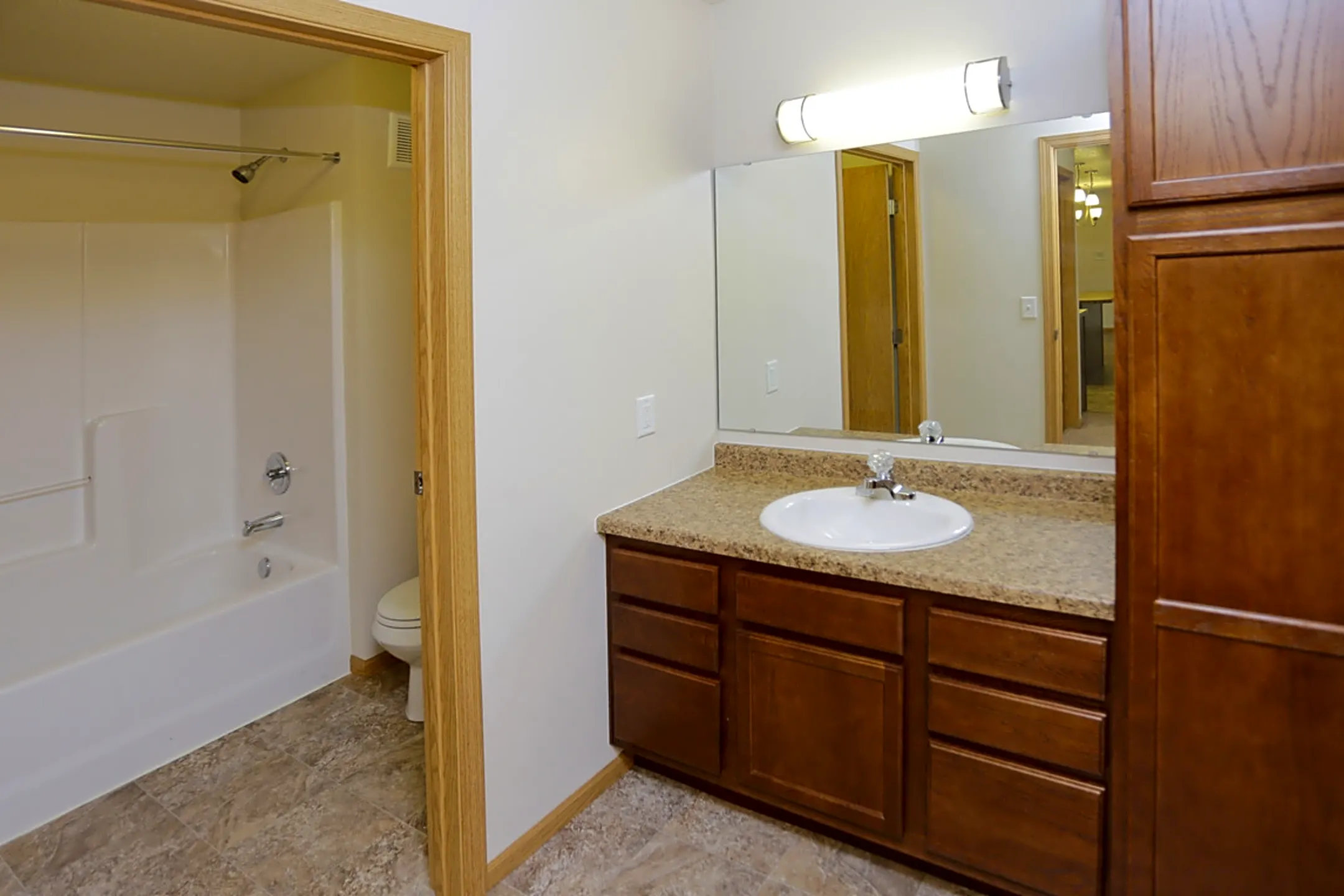 Bathroom - Westport Apartments - Fargo, ND