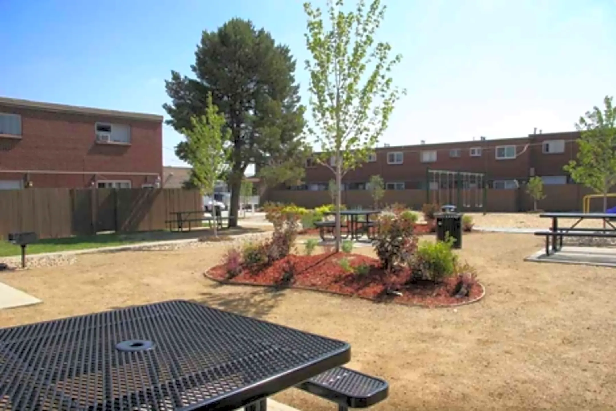 Highland Legends Apartments 7151 Quebec St Commerce City, CO