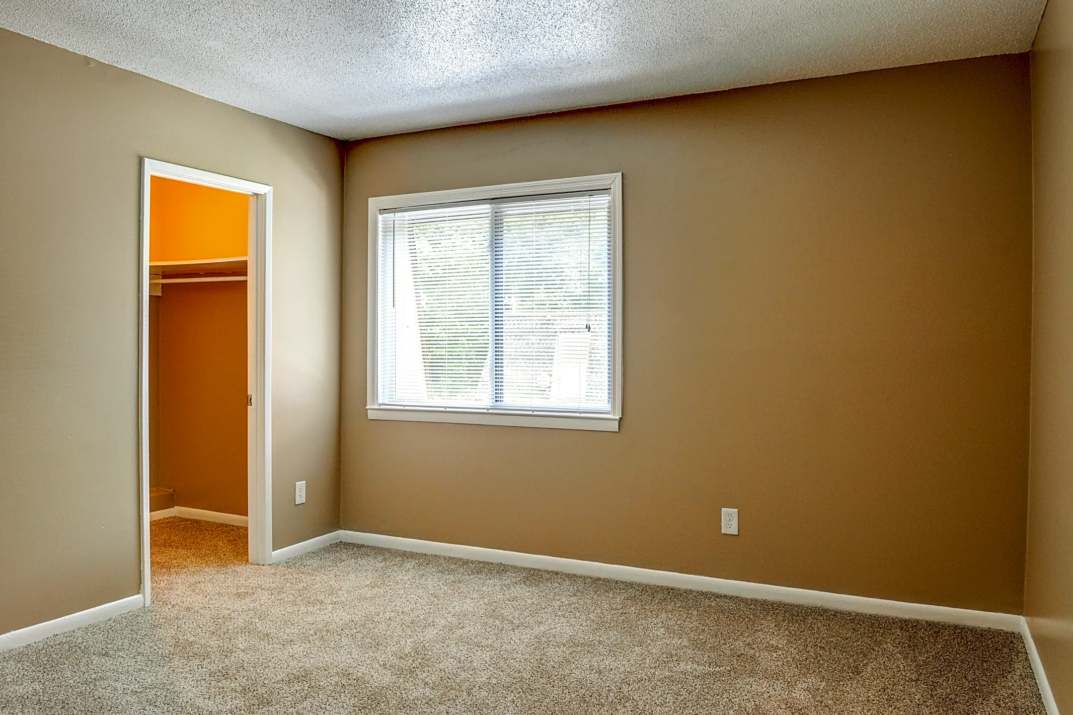 Manor Townhomes Decatur, AL 35603