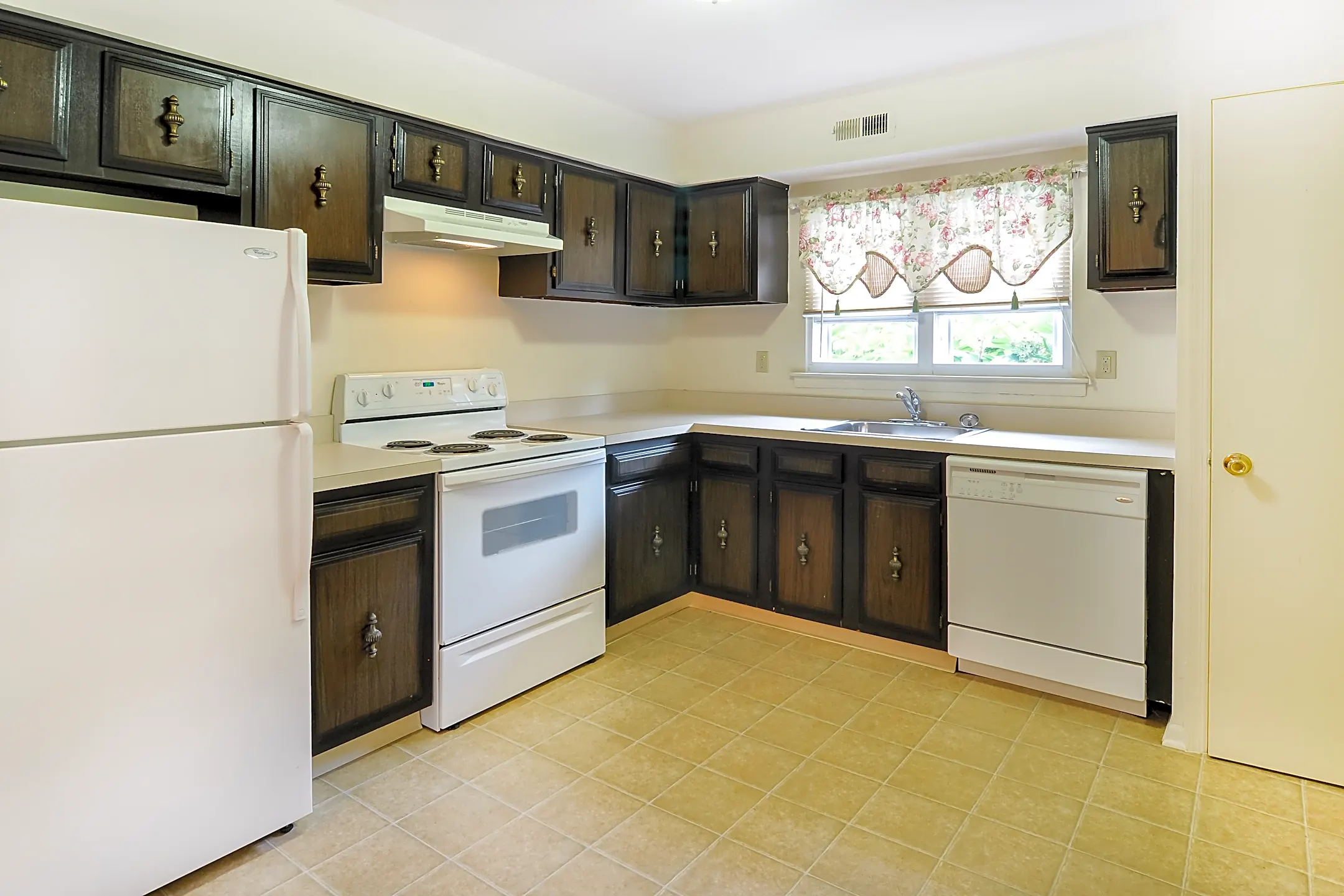 Olde East Townhouses Morristown, NJ 07960