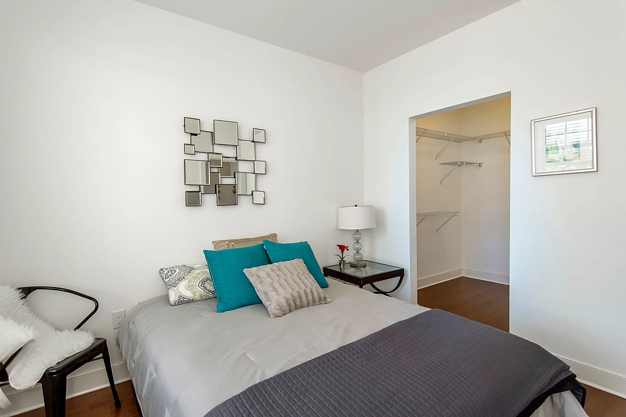 Meridia Main Station 534 E Main St Bound Brook, NJ Apartments for