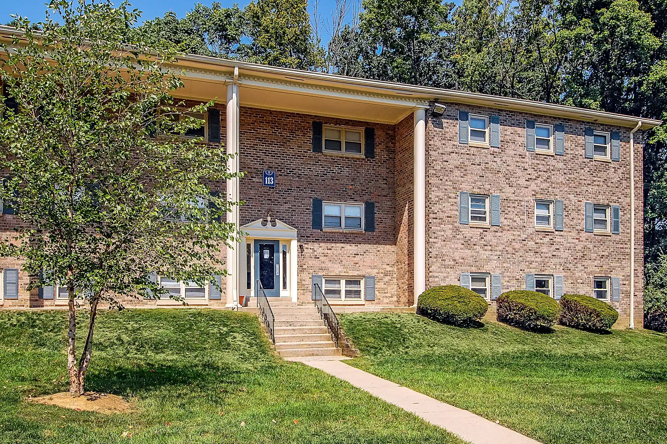 Governor Mifflin 126 Colonial Dr Reading, PA Apartments for Rent