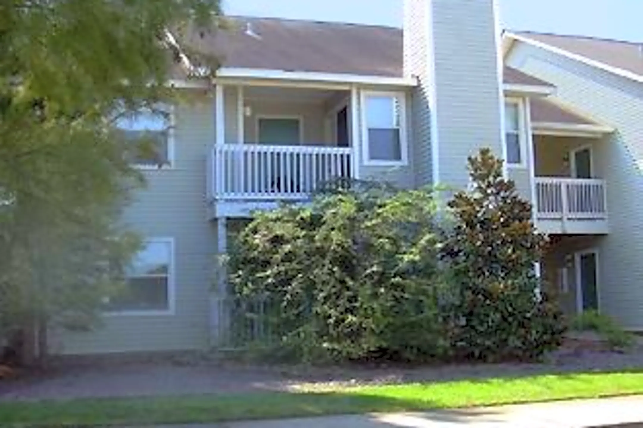 South Pointe Apartment Homes 679 E Michigan Ave Foley, AL