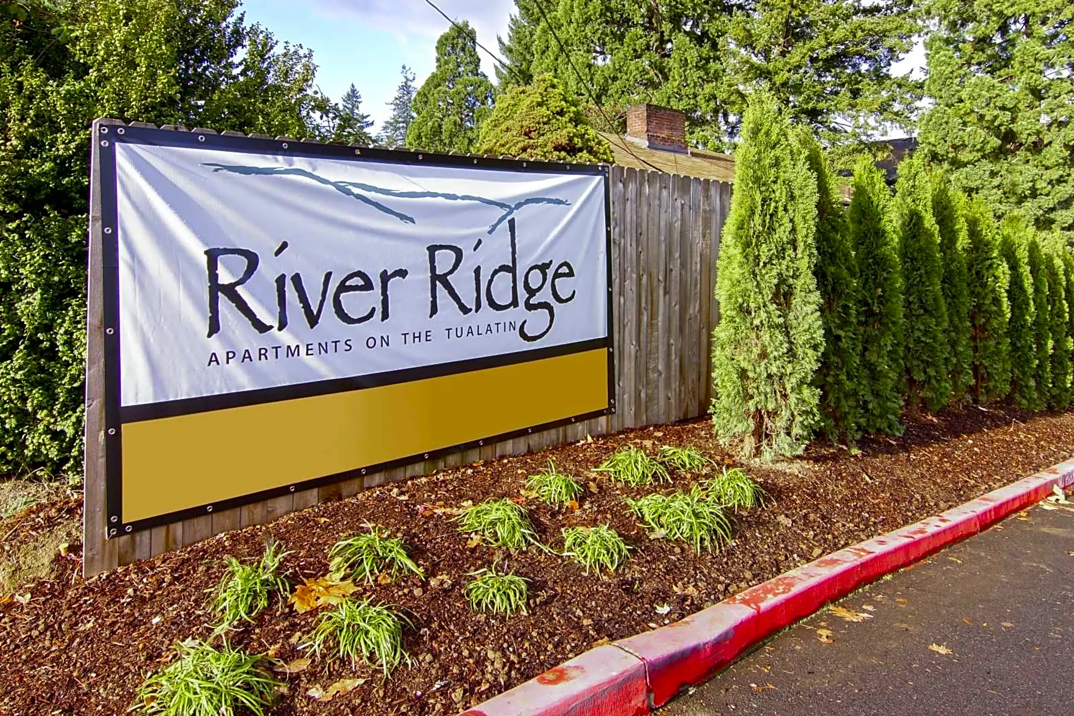 Community Signage - River Ridge Apartments - Tualatin, OR