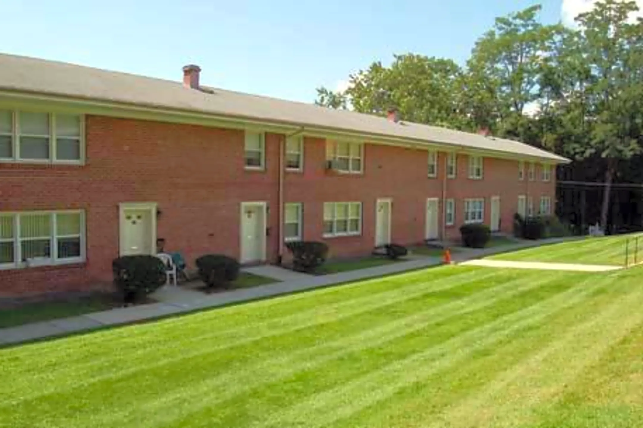 Bari Manor Apartments 31 Old Post Rd S Croton On Hudson, NY