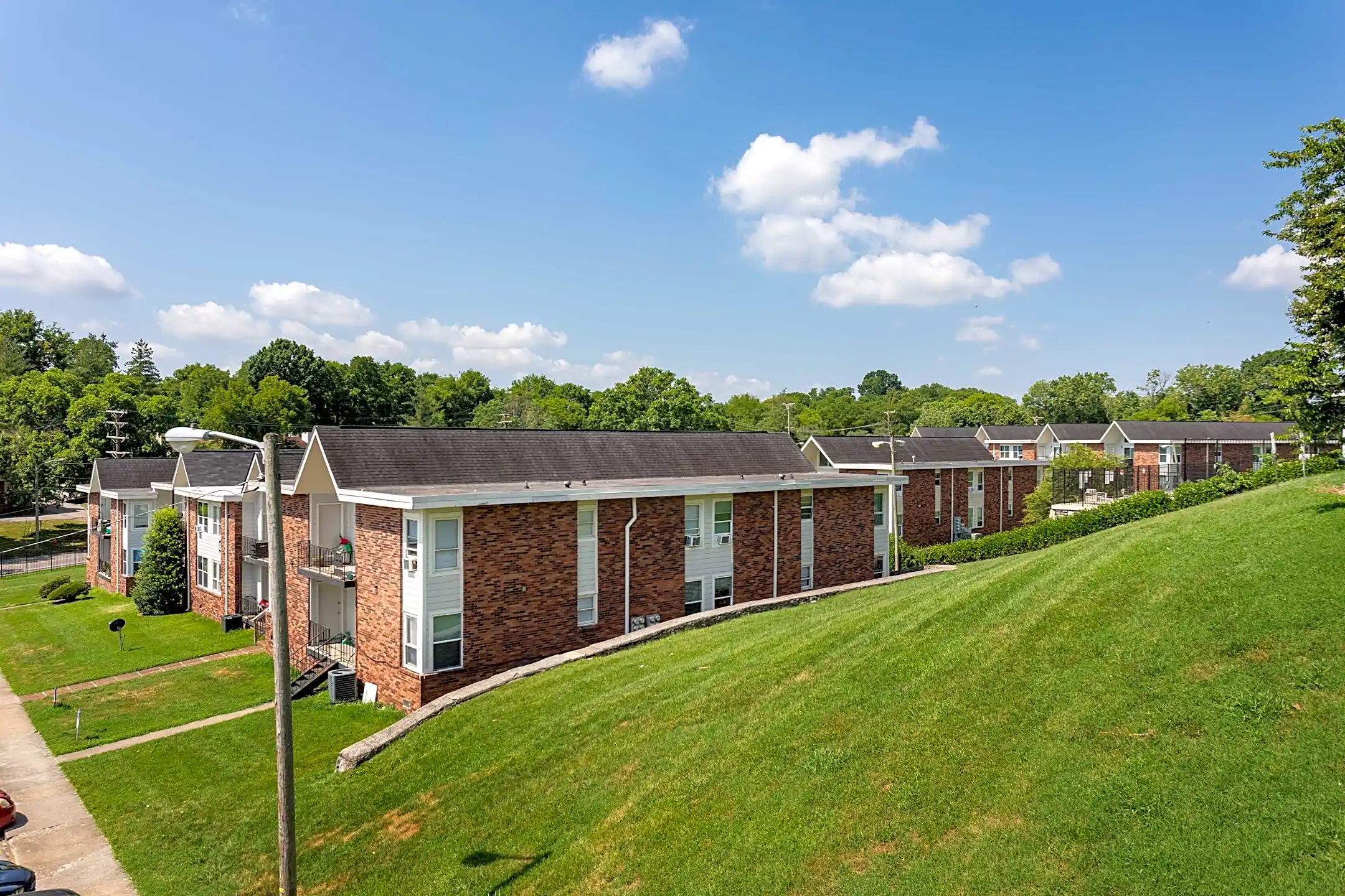 Falcon View 201 E Palestine Ave Madison, TN Apartments for Rent Rent.