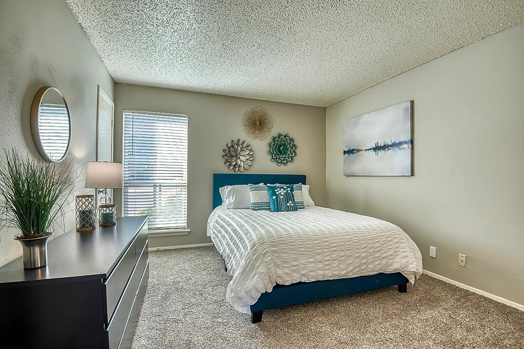 Rock Island Apartments - Amarillo, TX 79106