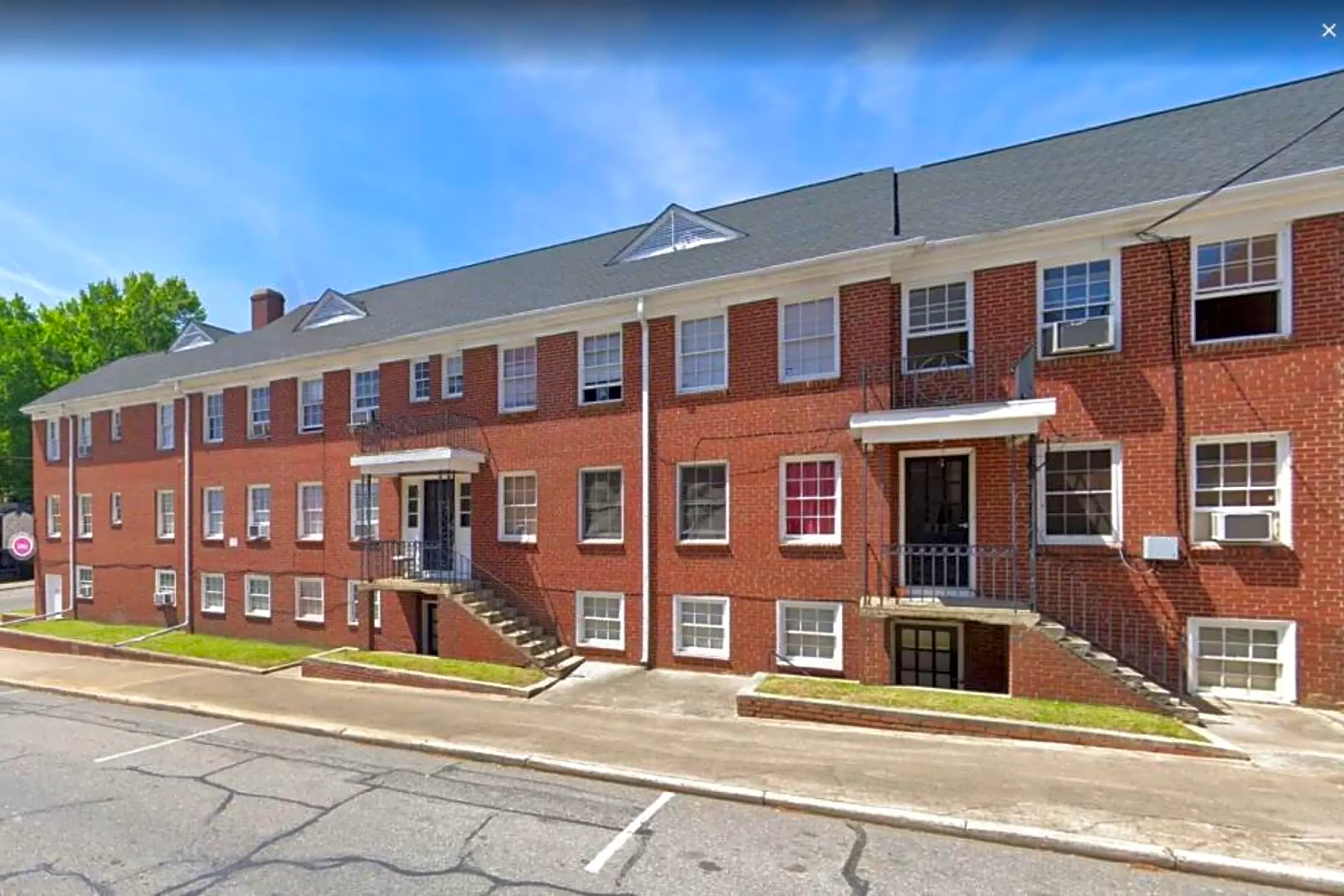 219 S South St Apartments Gastonia, NC 28052