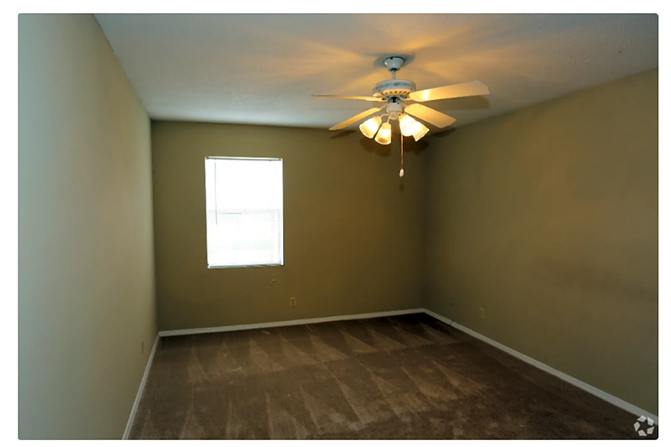 Greentree Apartments 6200 Airport Blvd Mobile, AL Apartments for