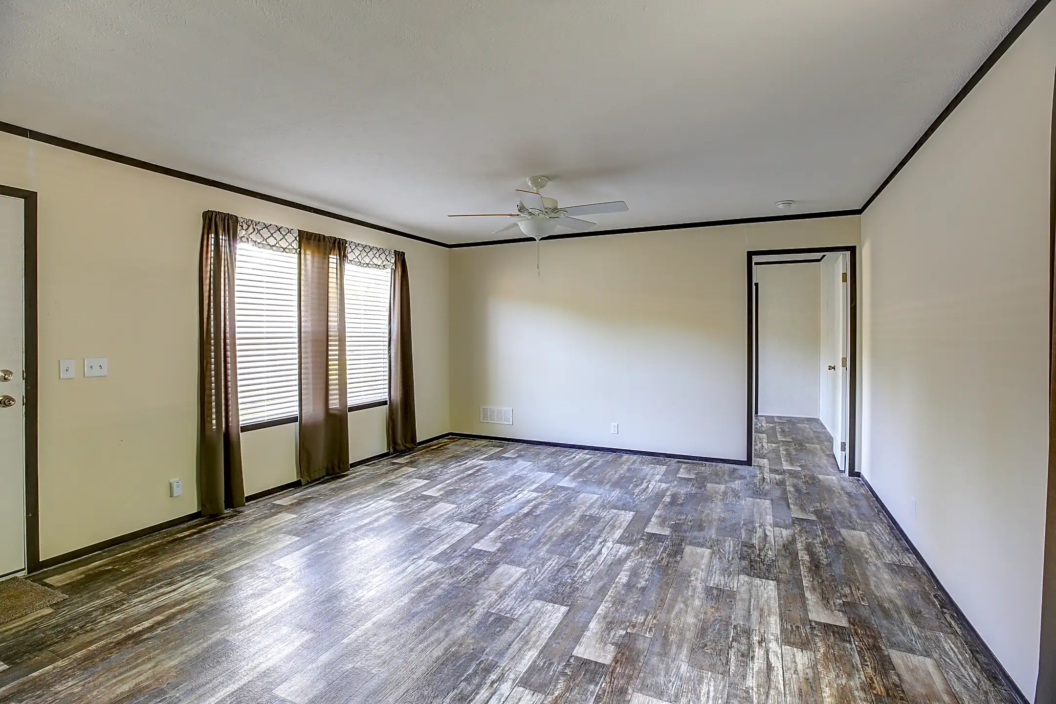 Miami View Estates 5825 Hamilton Cleves Road Cleves, OH Houses for