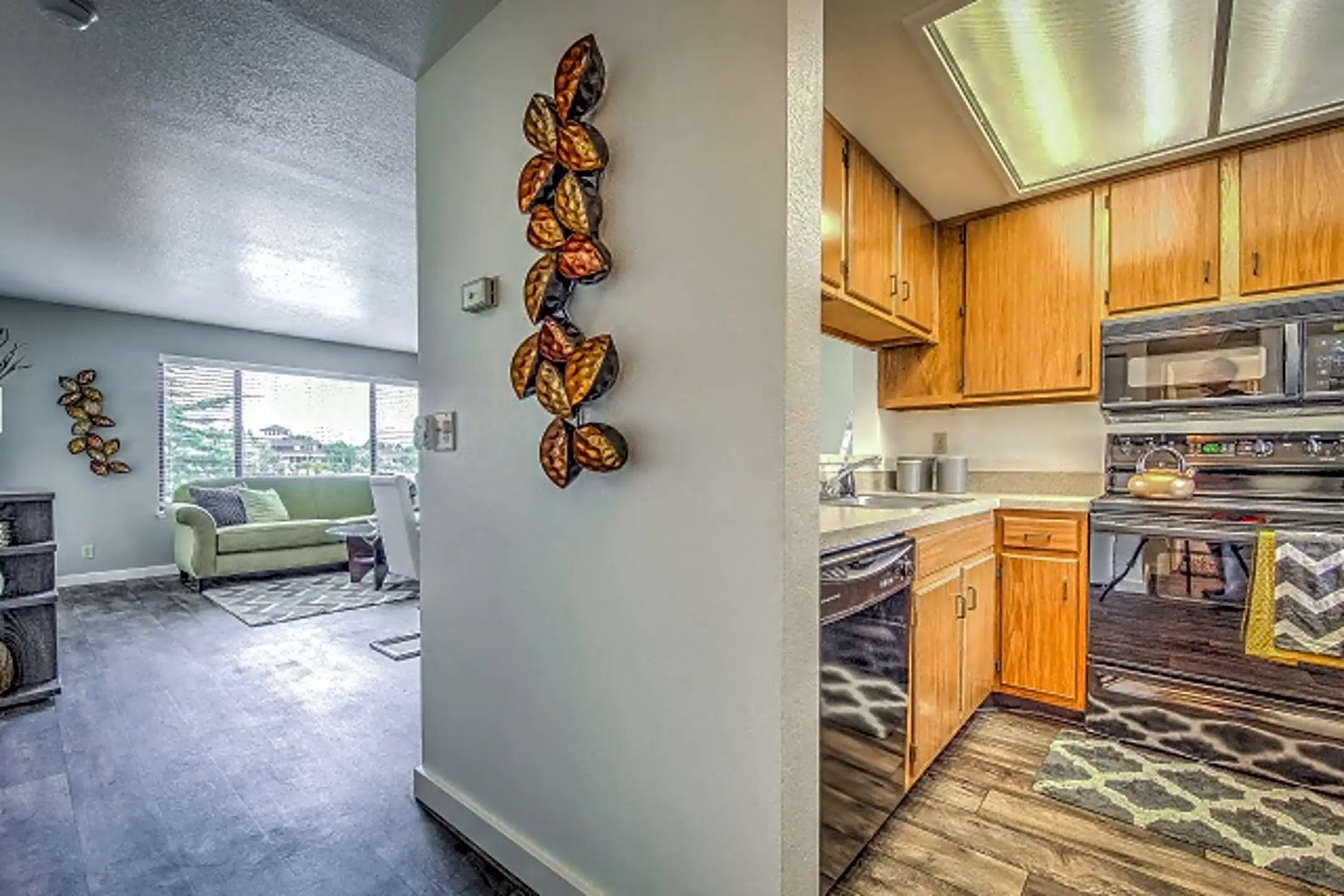Silver Bay Apartments Boise, ID 83703