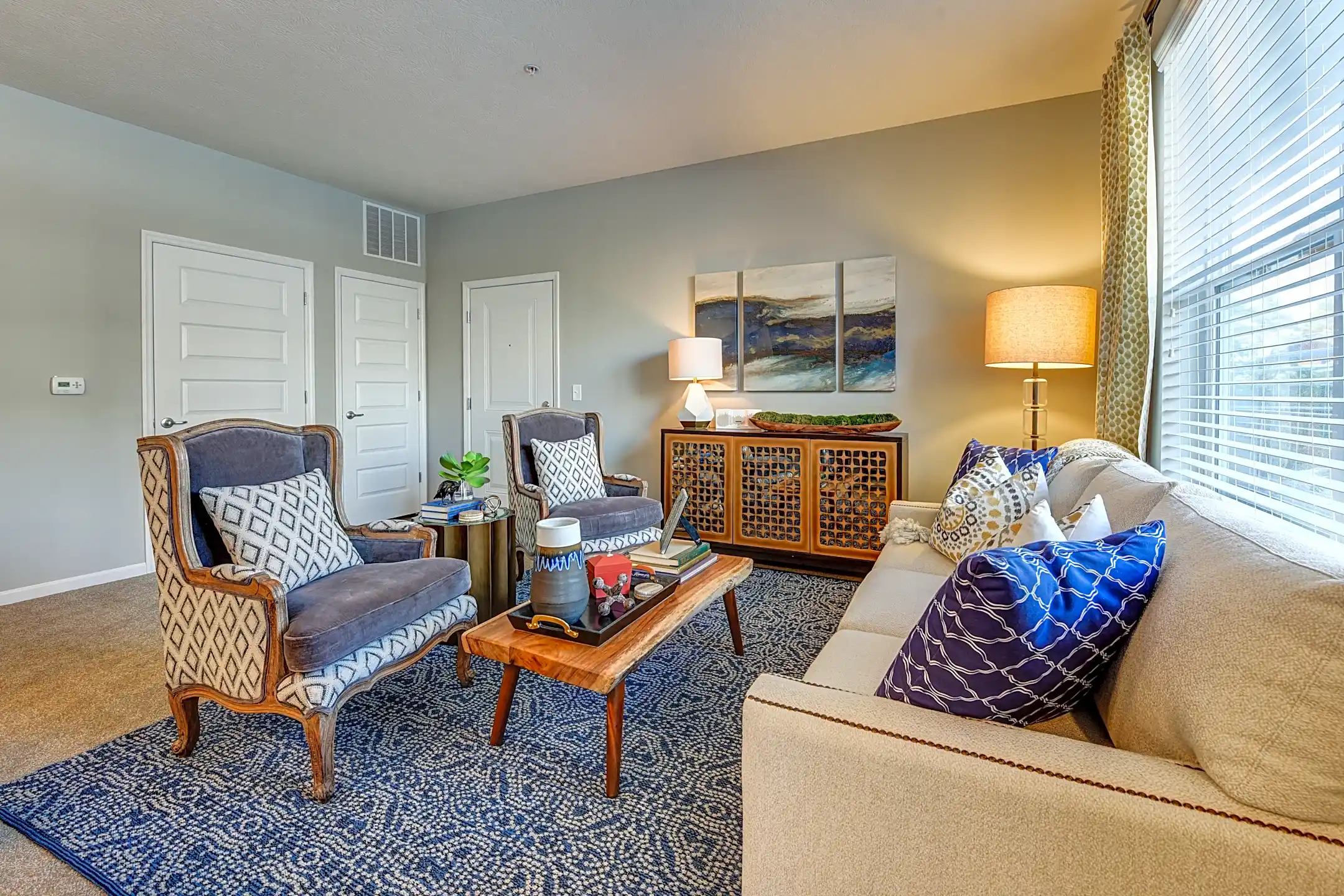 Sycamore House Columbus, OH 43228