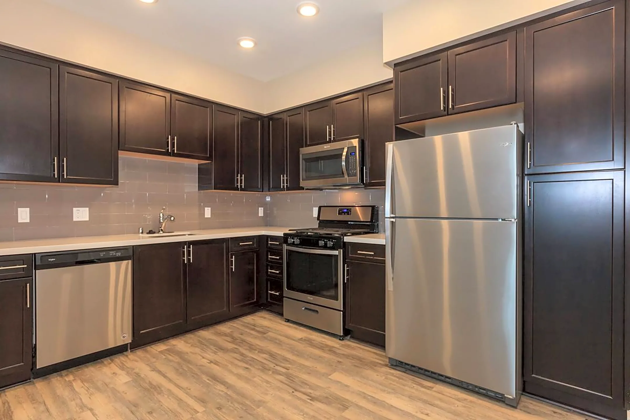 Esencia Sur Apartment Homes 92 Esencia Dr Rancho Mission Viejo, CA Apartments for Rent Rent.