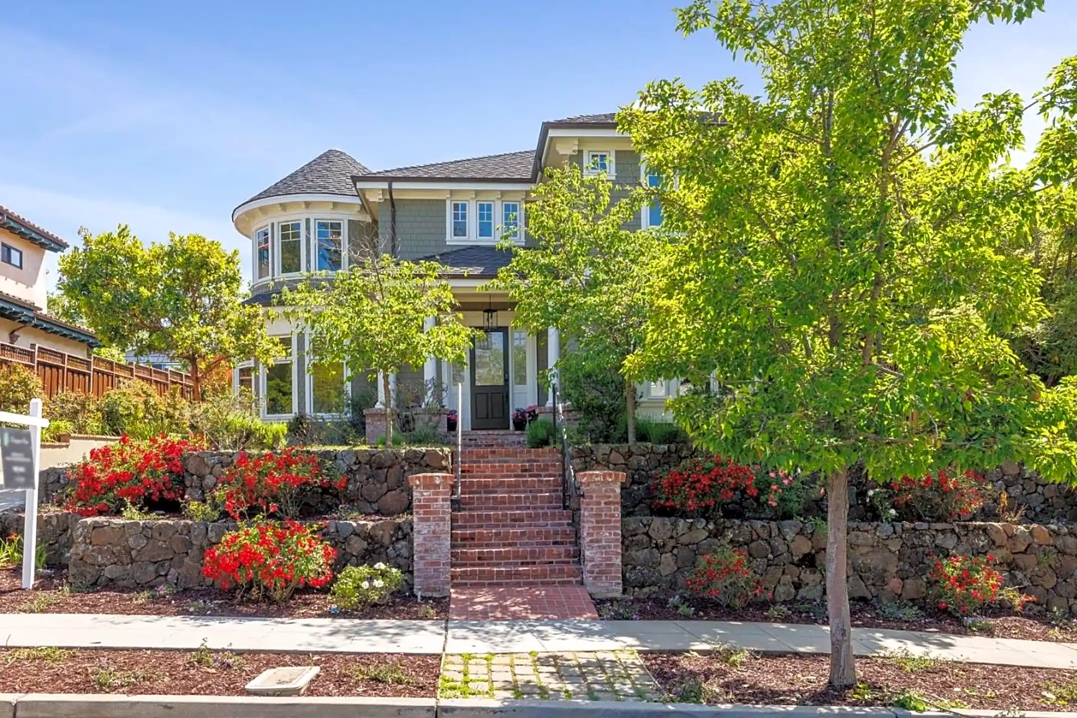 1425 Benito Ave Burlingame, CA Houses for Rent Rent.