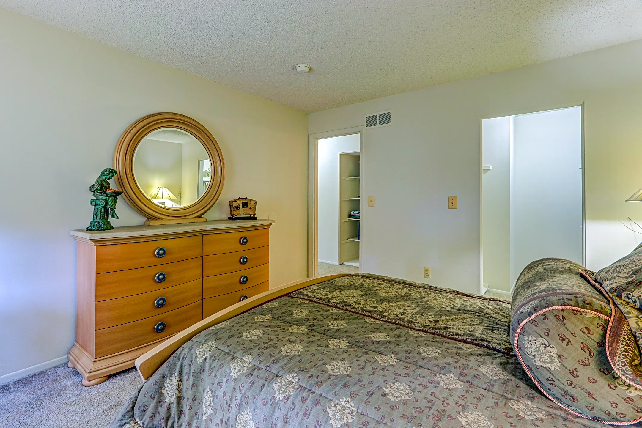 Bridgewood Apartments Brownstown, MI 48134