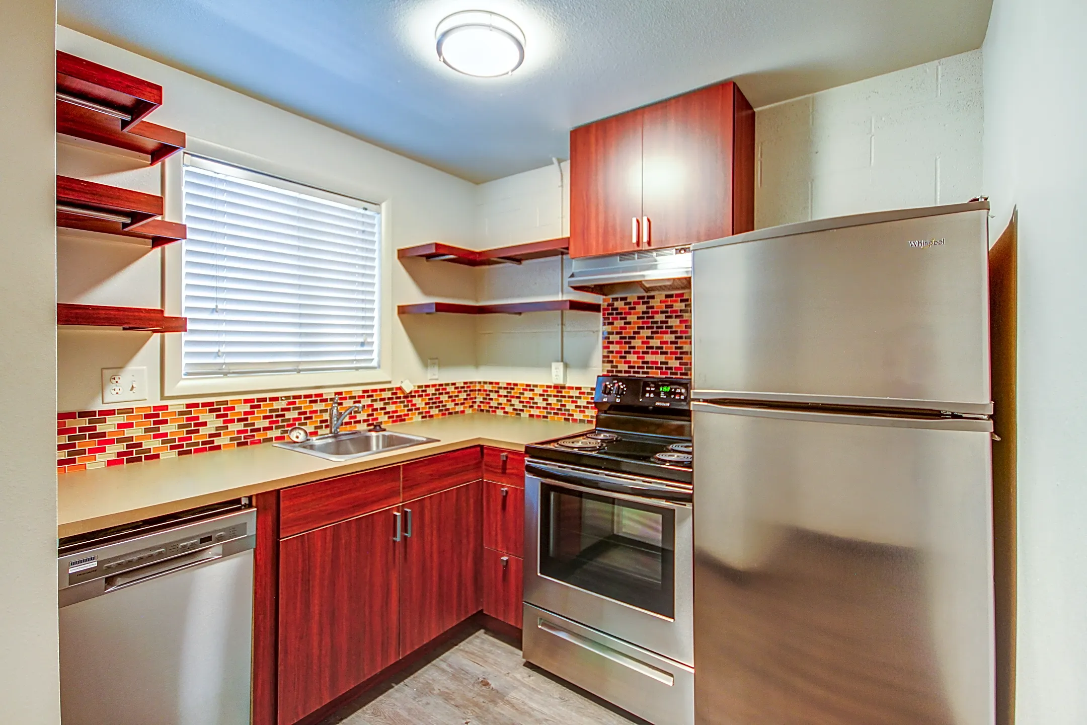 Kitchen - Iconic Village - Boise, ID