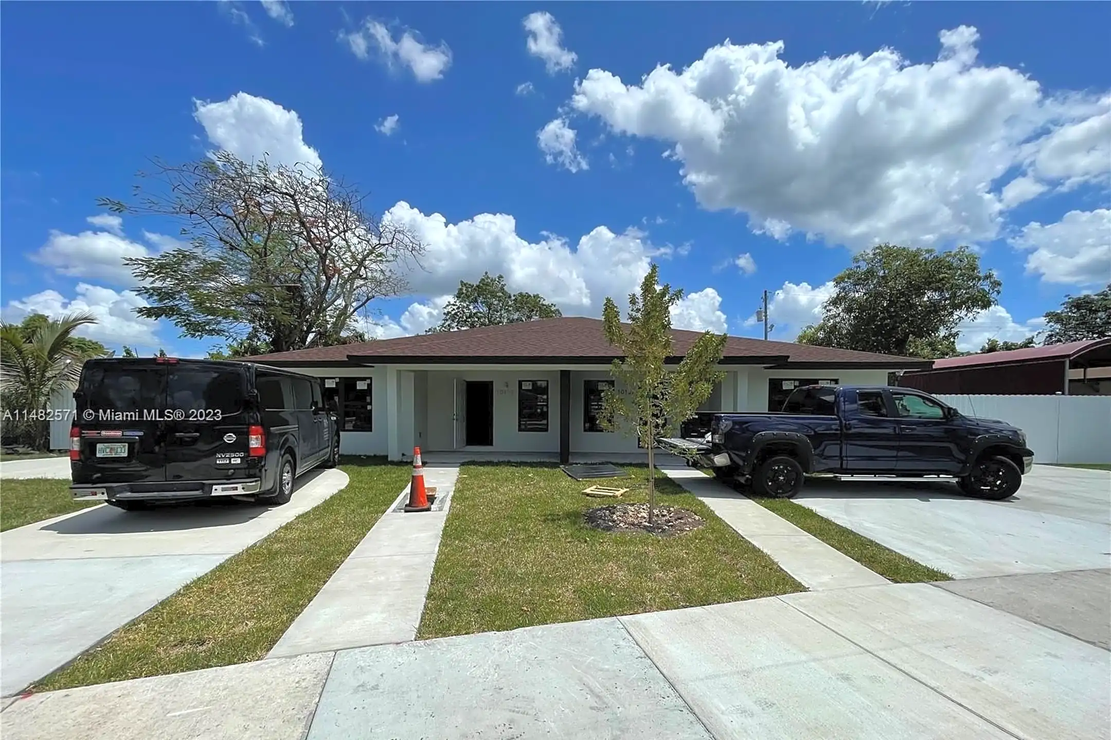 10139 W Hibiscus St 10139 Miami, FL Houses for Rent Rent.