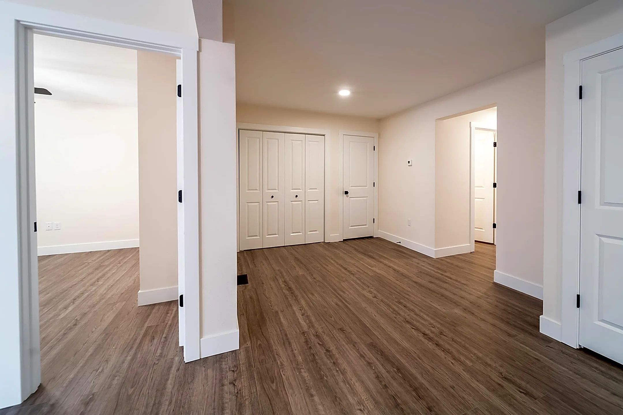 Cambridge Park Apartments 2828 S Nettleton Ave Springfield, MO