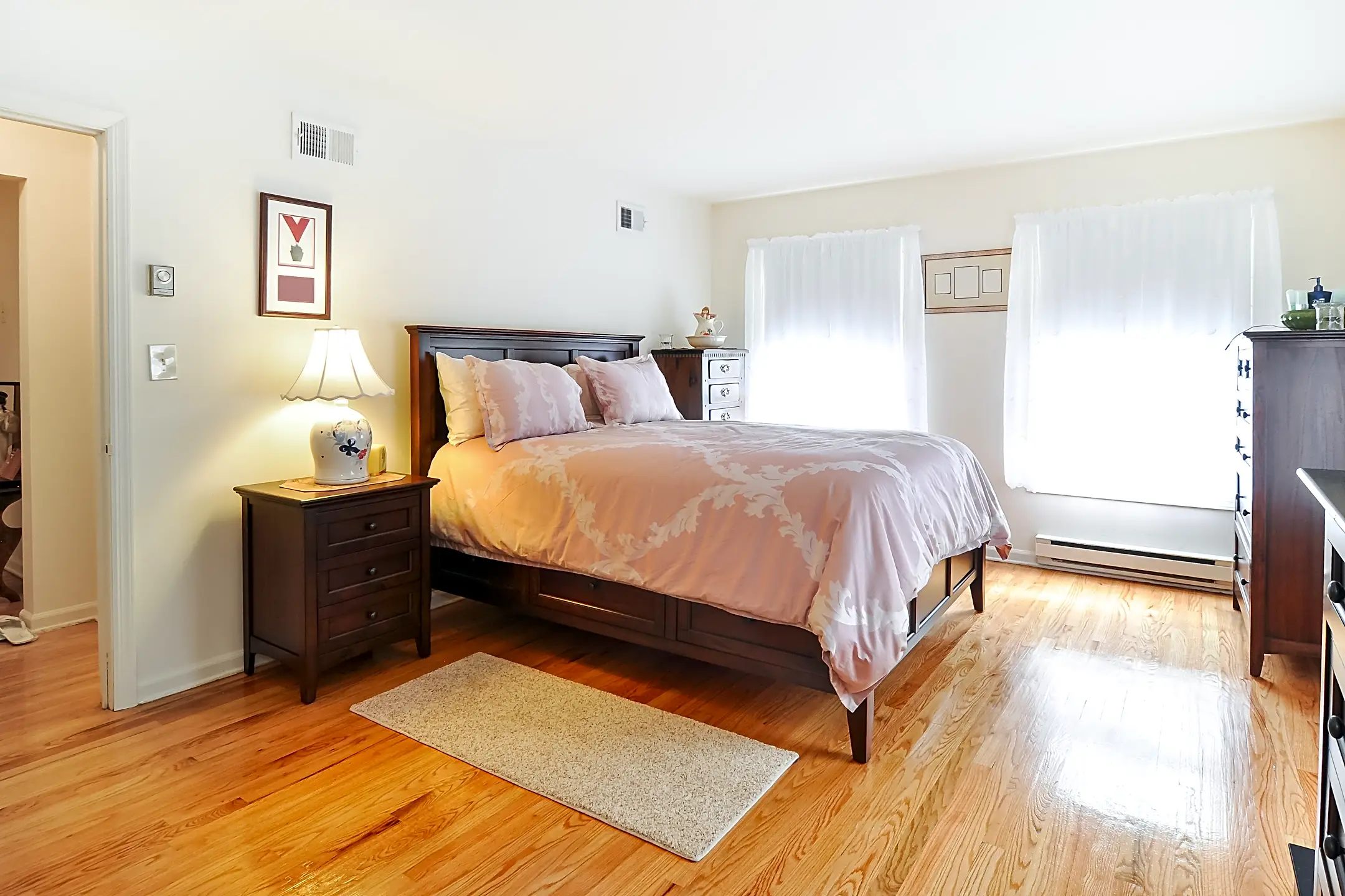 Olde East Townhouses Farmhouse Lane Building M Morristown, NJ Apartments for Rent Rent.