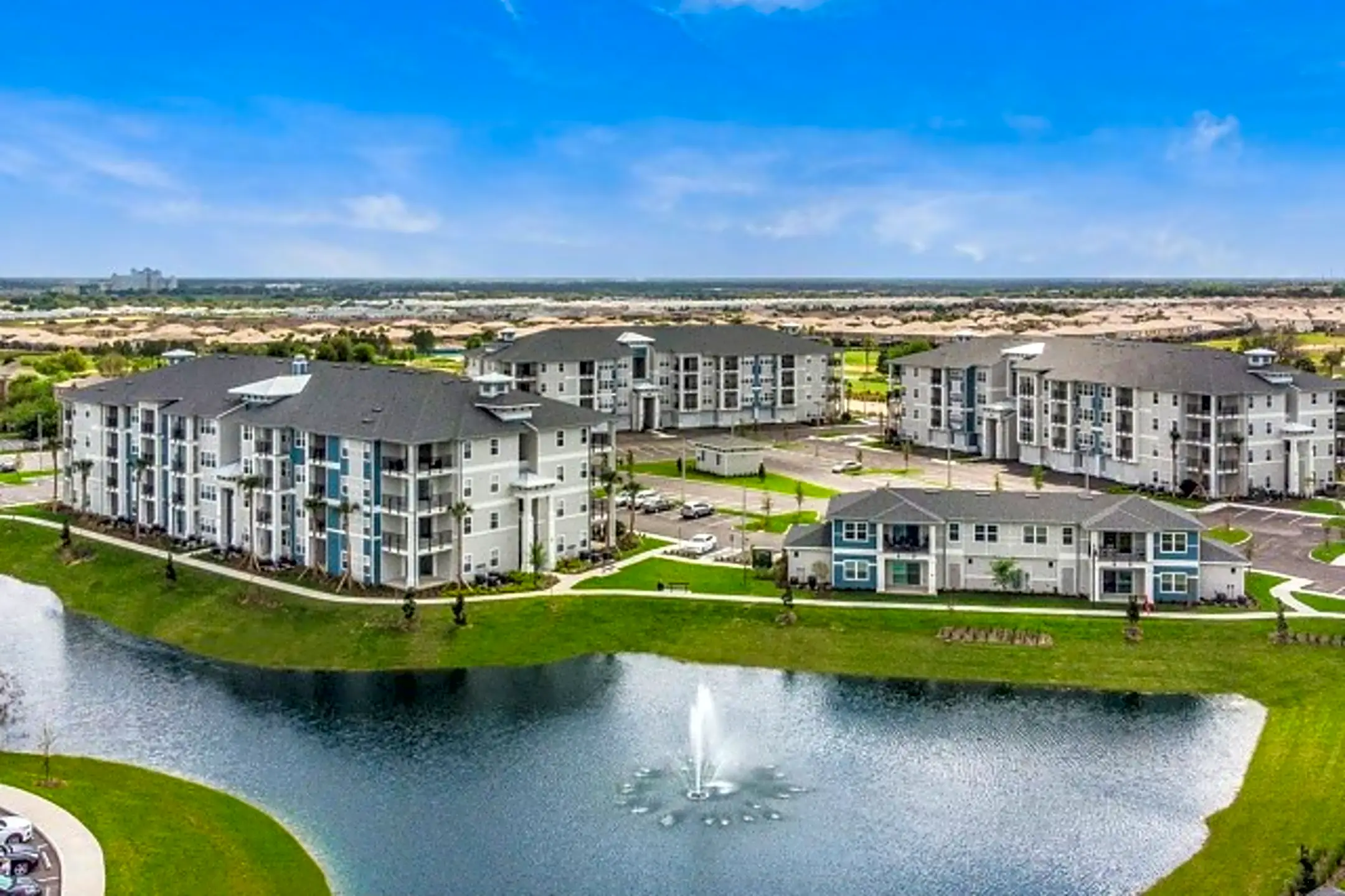 Champions Vue Apartments Davenport, FL 33897