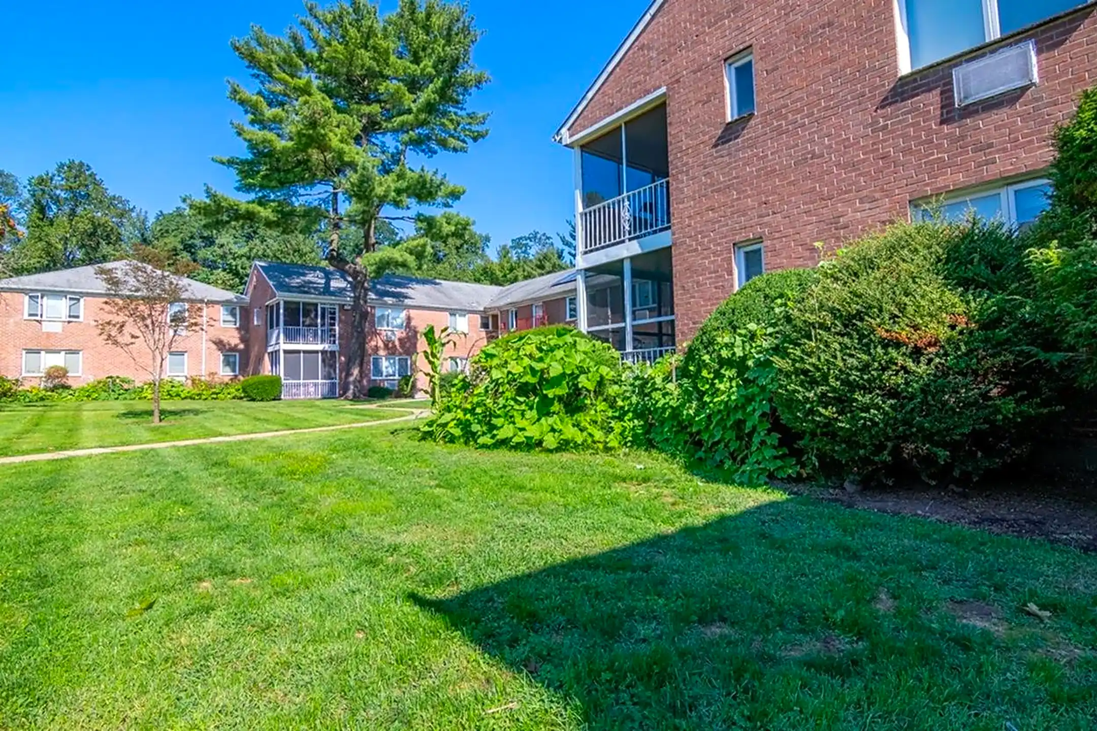 Short Hills Terrace Apartments 806 Morris Tpke Short Hills, NJ