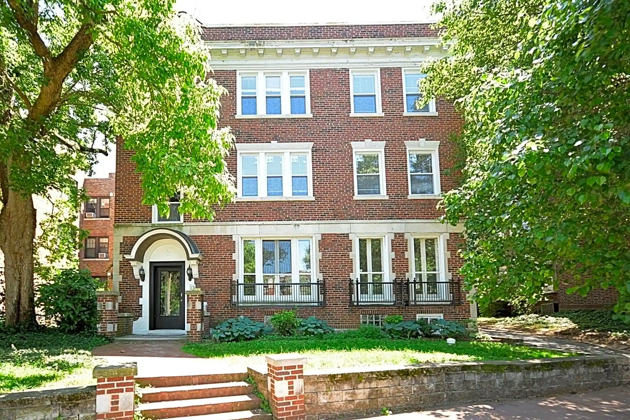 6252 Rosebury Ave Clayton, MO Condos for Rent Rent.