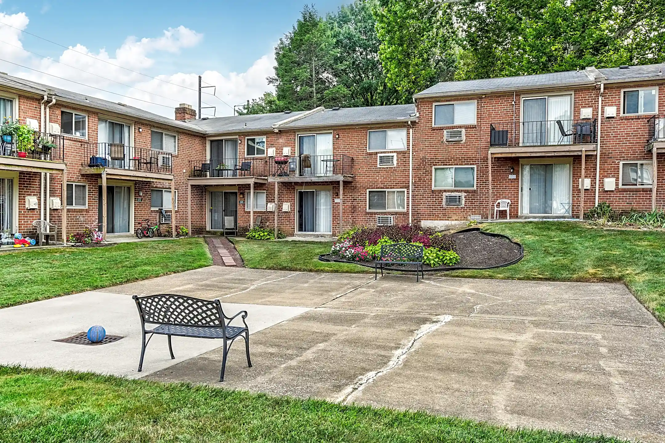 Laurel Manor 333 North Ave Ofc 10a Secane, PA Apartments for Rent