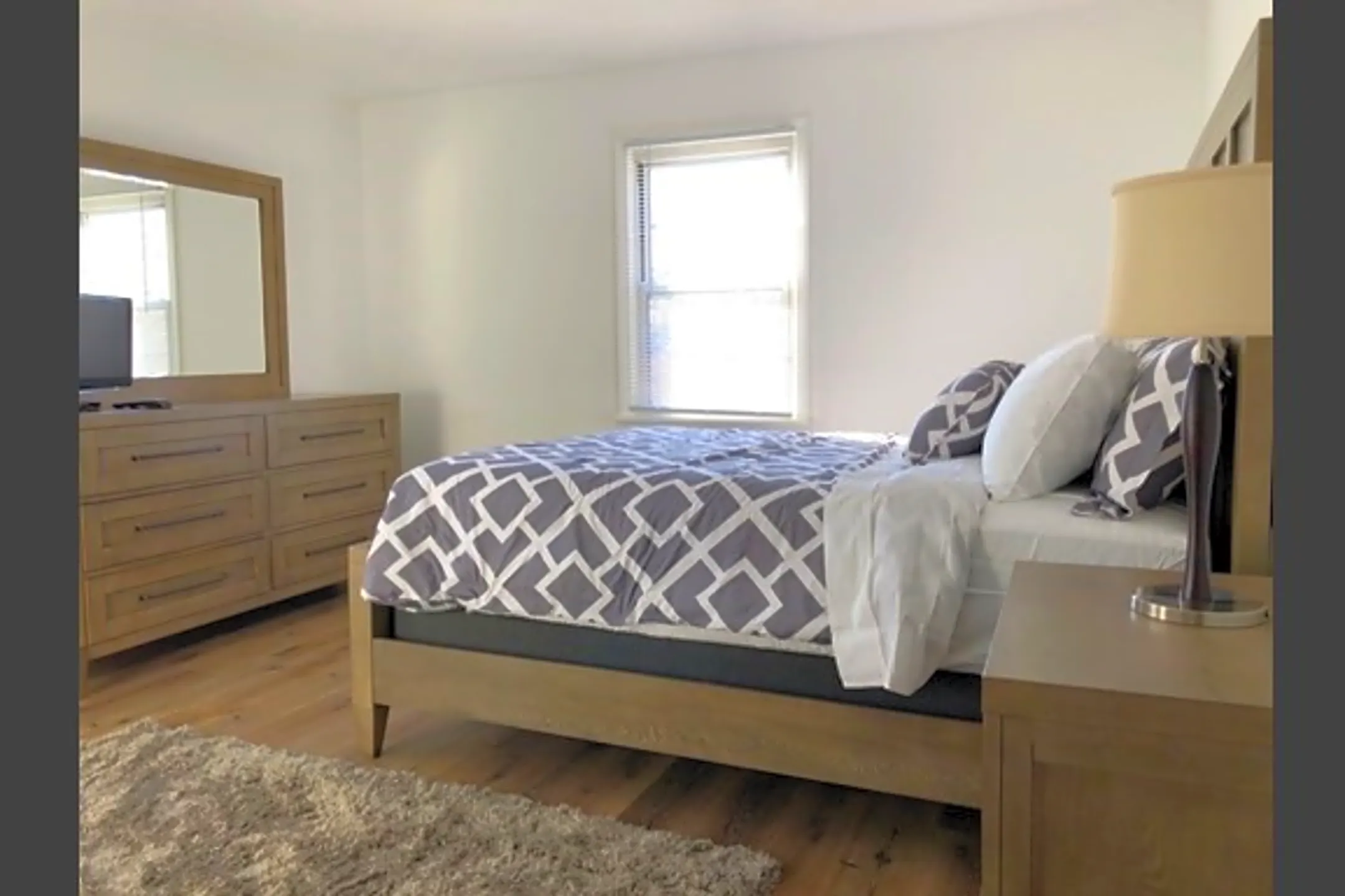 Bedroom - Thamesview - Norwich, CT